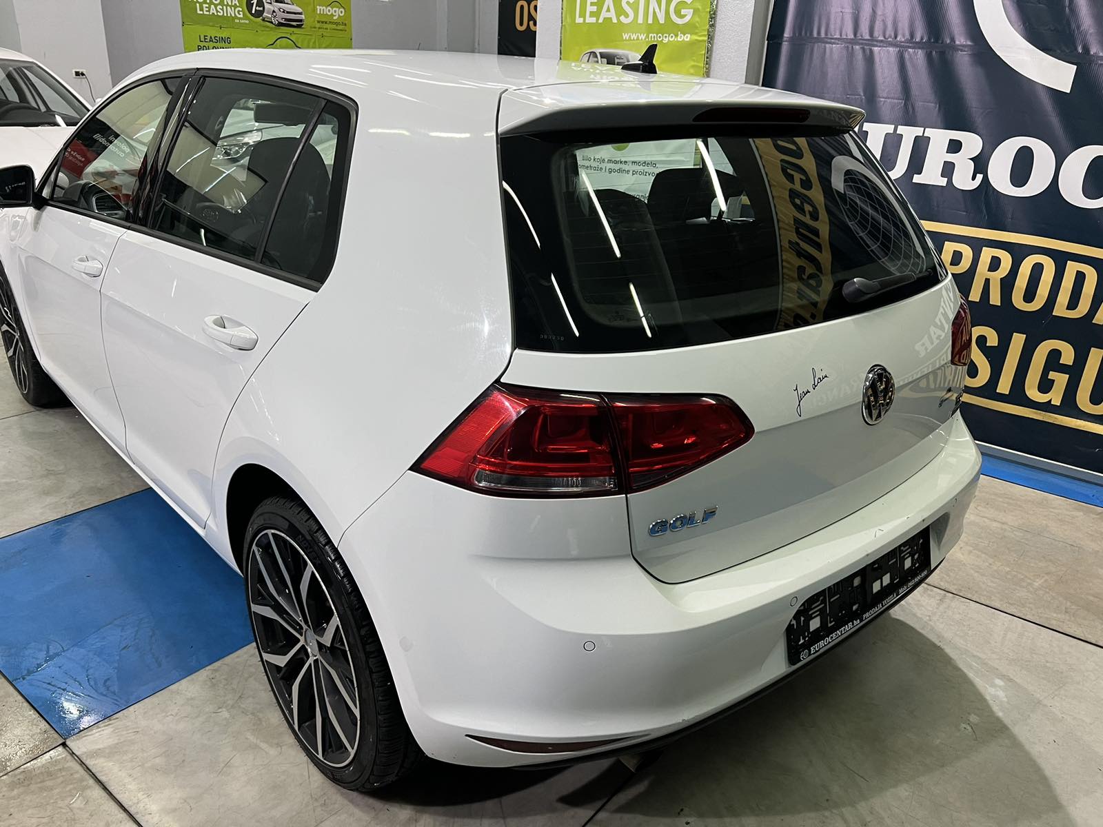 VW GOLF VII 1.6 TDI, 2014 GOD, ALU FELGE NAVIGACIJA