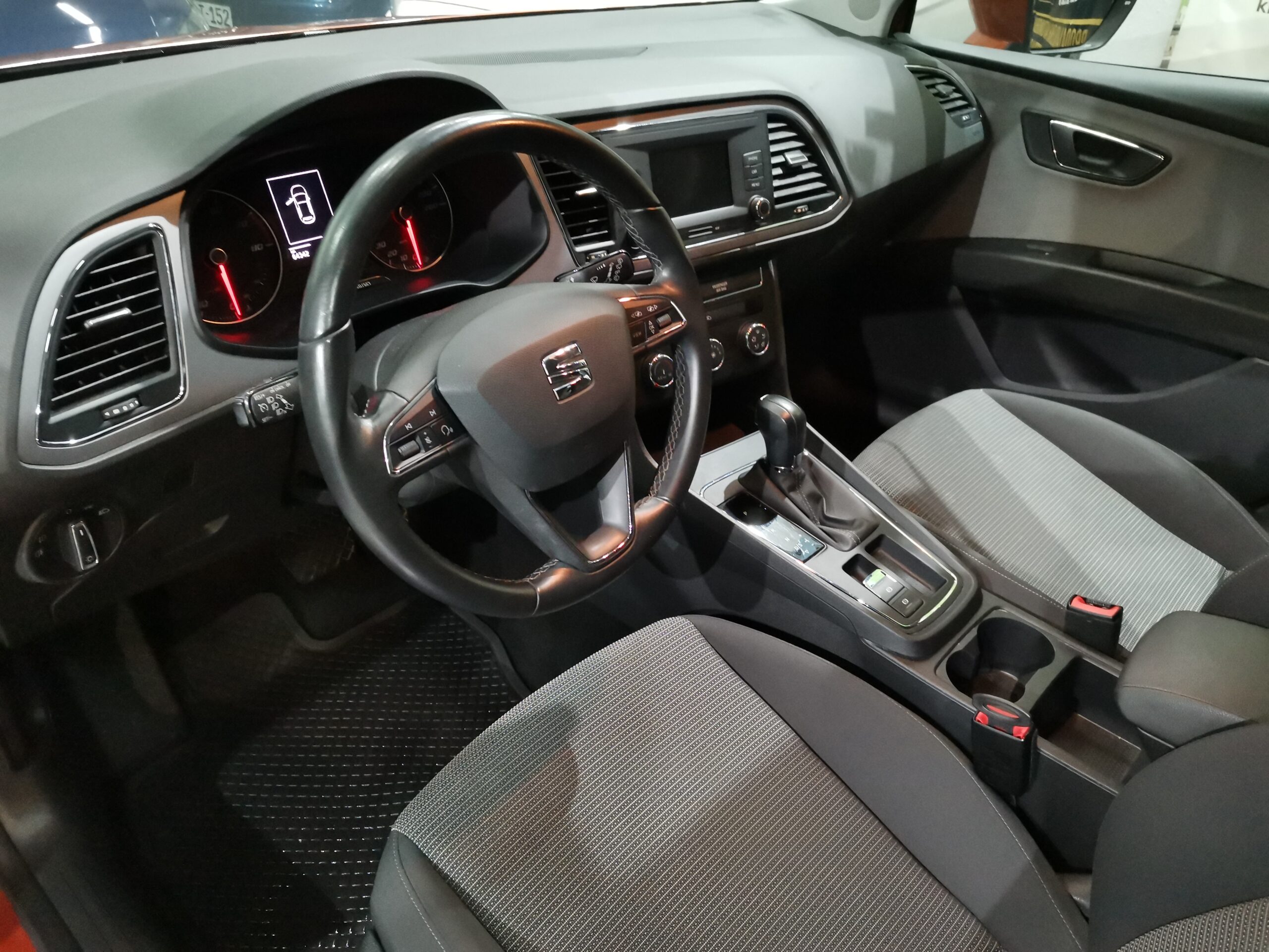 SEAT LEON 1.0 TSI -DSG, 2018 GOD, ALU FELGE, KLIMA