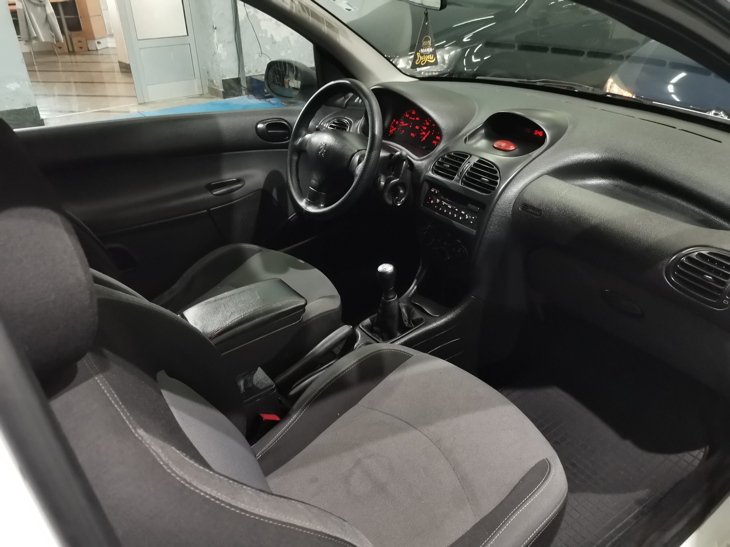 PEUGEOT 206 1.4 HDI, 2006 GODINA, REGISTROVAN,