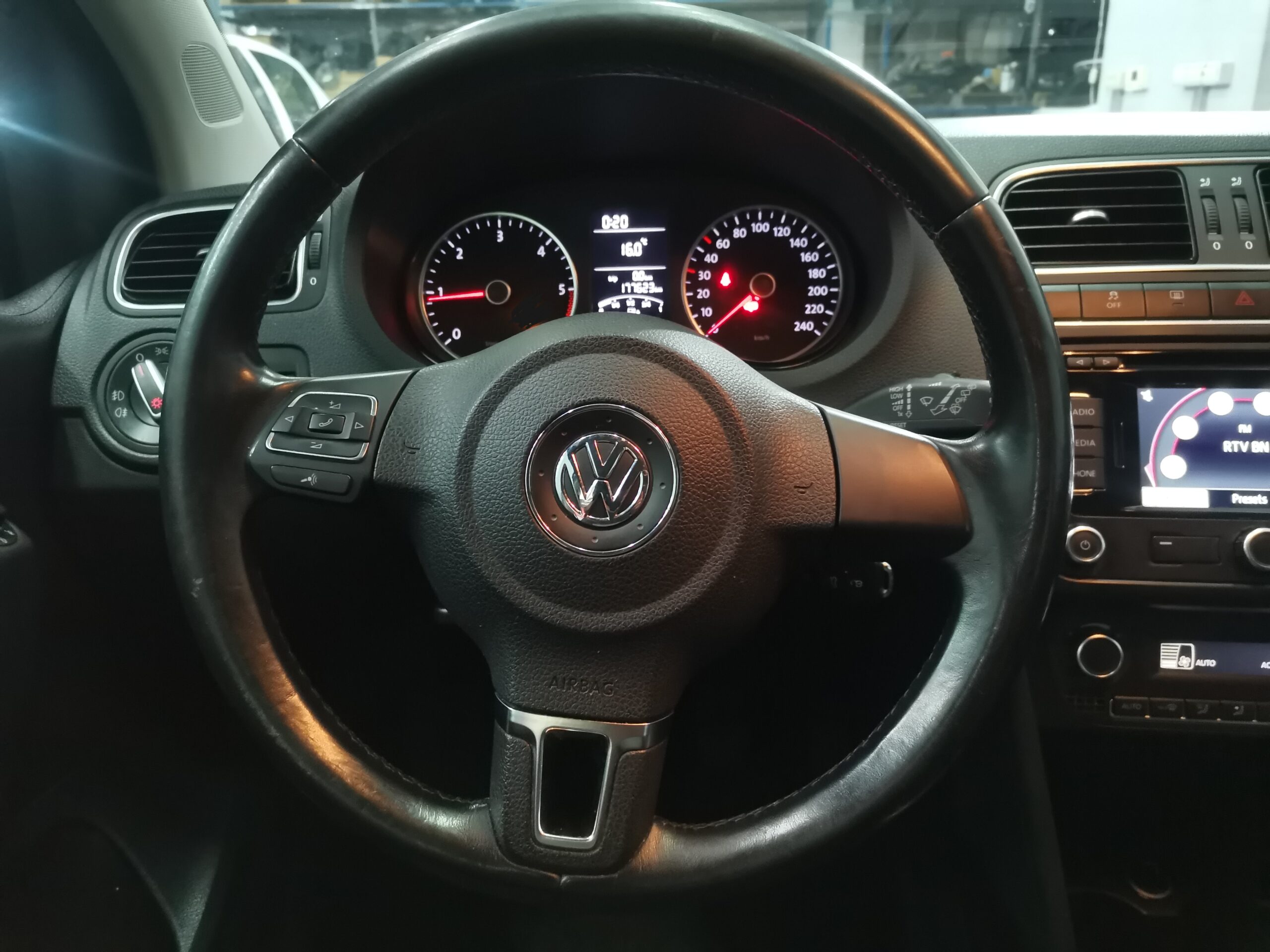 VW POLO 1.2 TDI , 2012 GOD, ALU FELGE, KLIMA,NAVIGACIJA