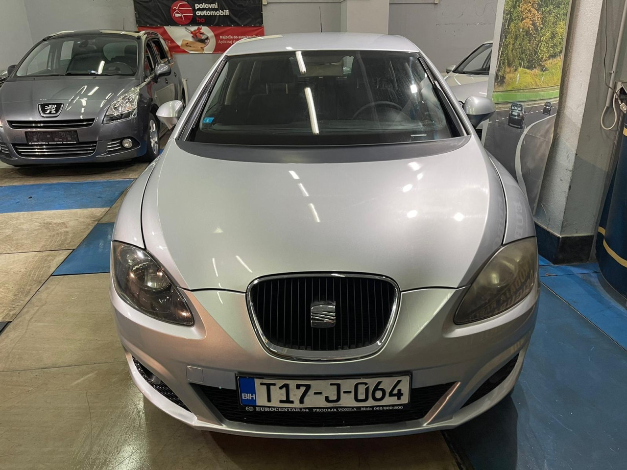SEAT LEON 1.6 TDI , 2011 GOD, ALU FELGE, KLIMA,TEK REGISTROVAN