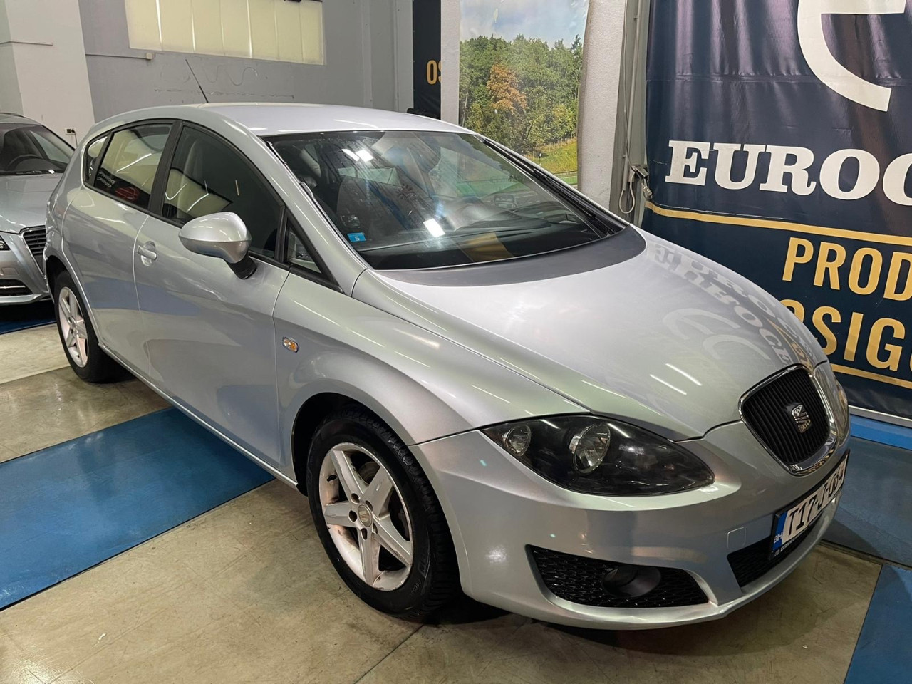 SEAT LEON 1.6 TDI , 2011 GOD, ALU FELGE, KLIMA,TEK REGISTROVAN