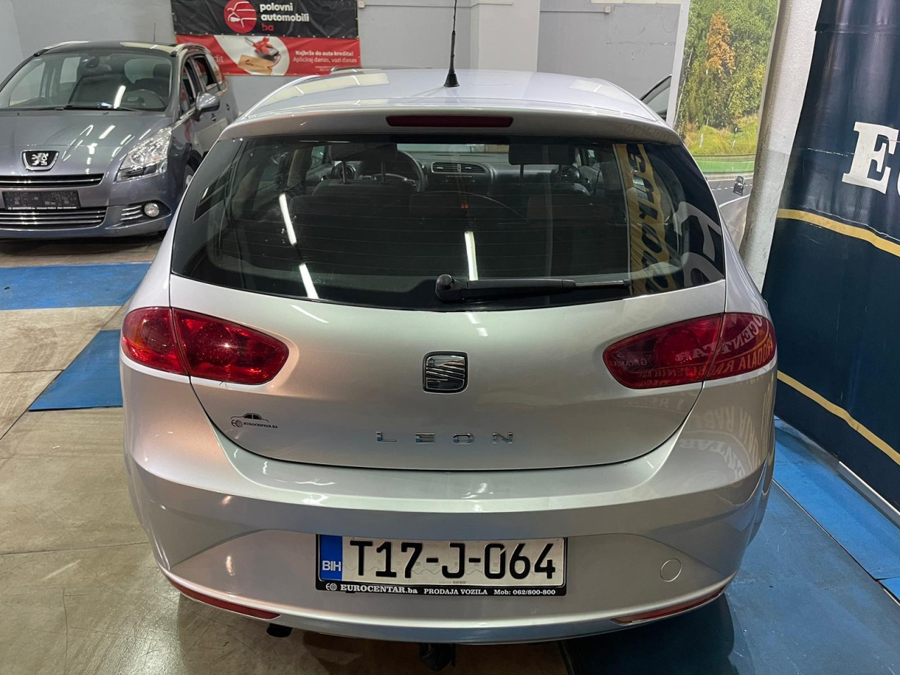 SEAT LEON 1.6 TDI , 2011 GOD, ALU FELGE, KLIMA,TEK REGISTROVAN