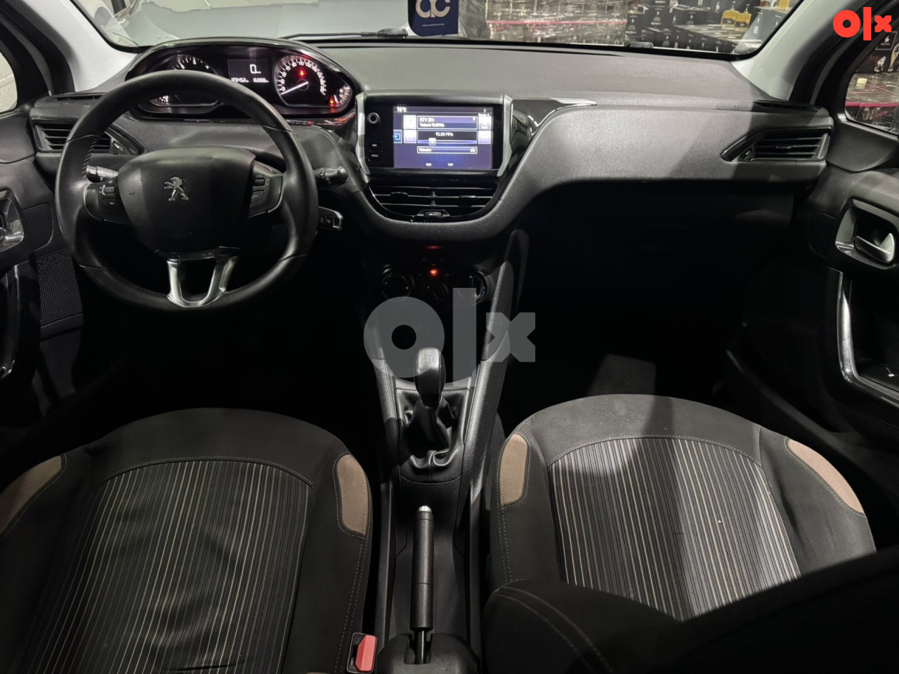 PEUGEOT 208 1,6 BLUEHDI, 2015 GODINA, ALU FELGE,KLLIMA