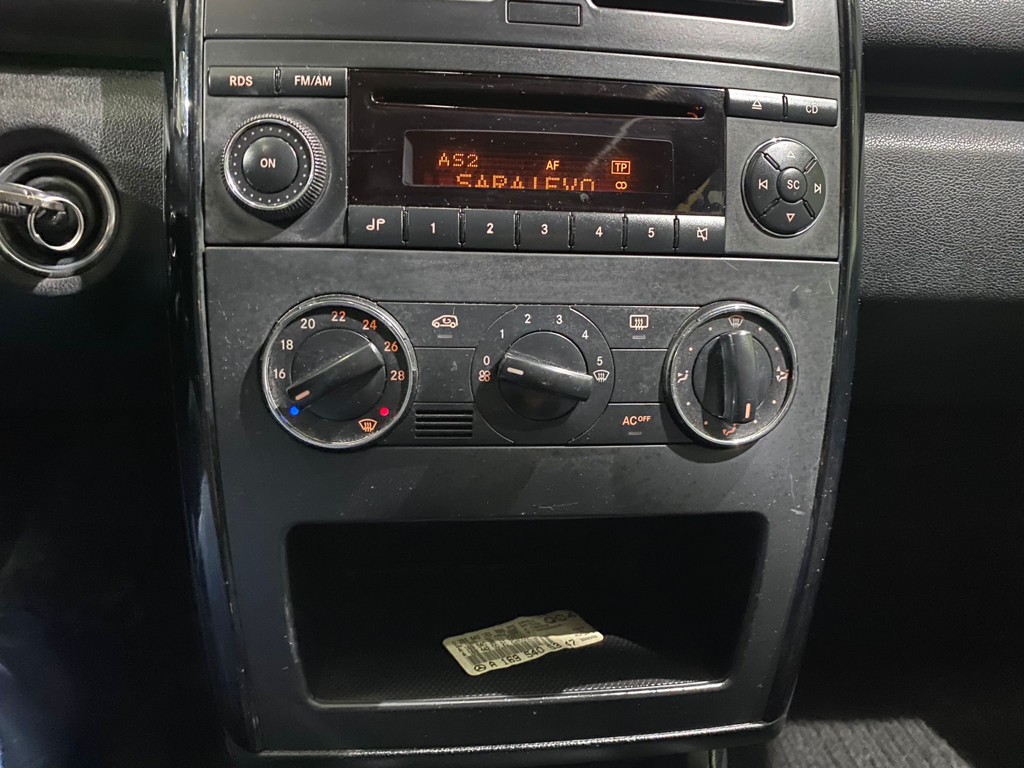 Mercedes-Benz A 160 CDI, 2005 GODINA, REGISTROVAN