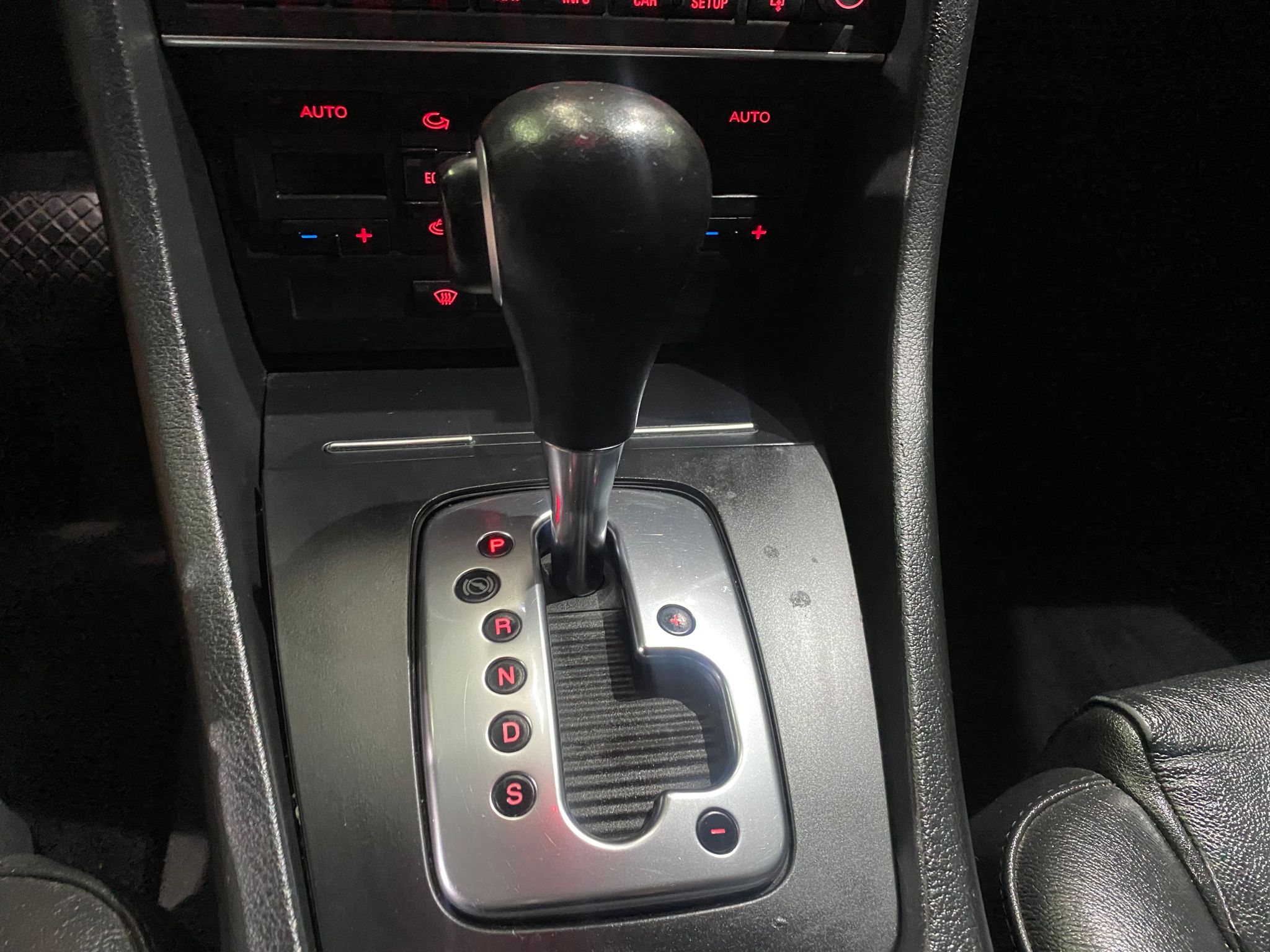 SEAT EXEO 2.0 TDI DSG AUTOMATIK, 2013 GODINA