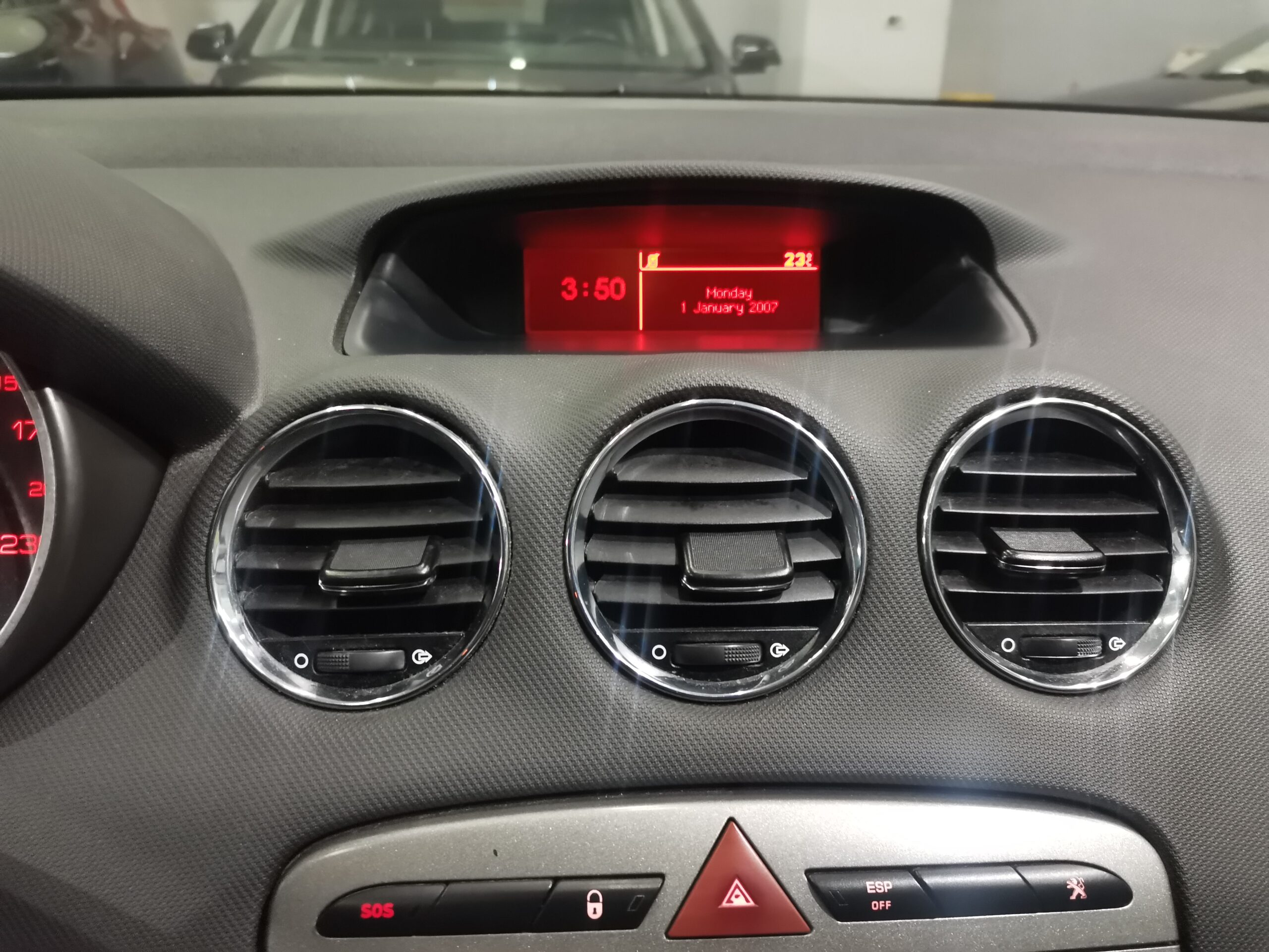peugeot-308-sw-1-6-hdi-eurocentar