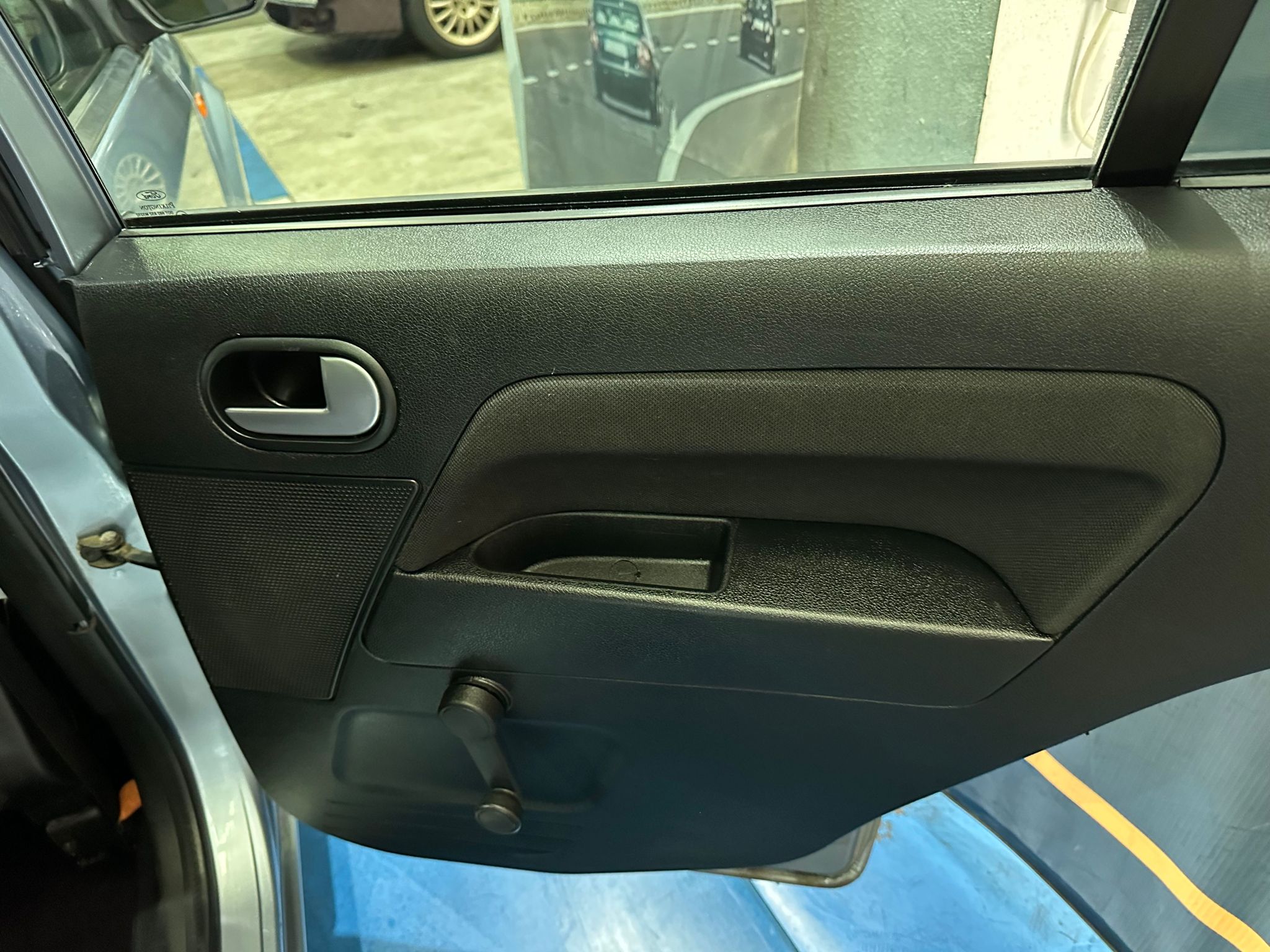 FORD FUSION 2006 GOD, 1.6 BENZIN,REGISTROVAN, KLIMA,