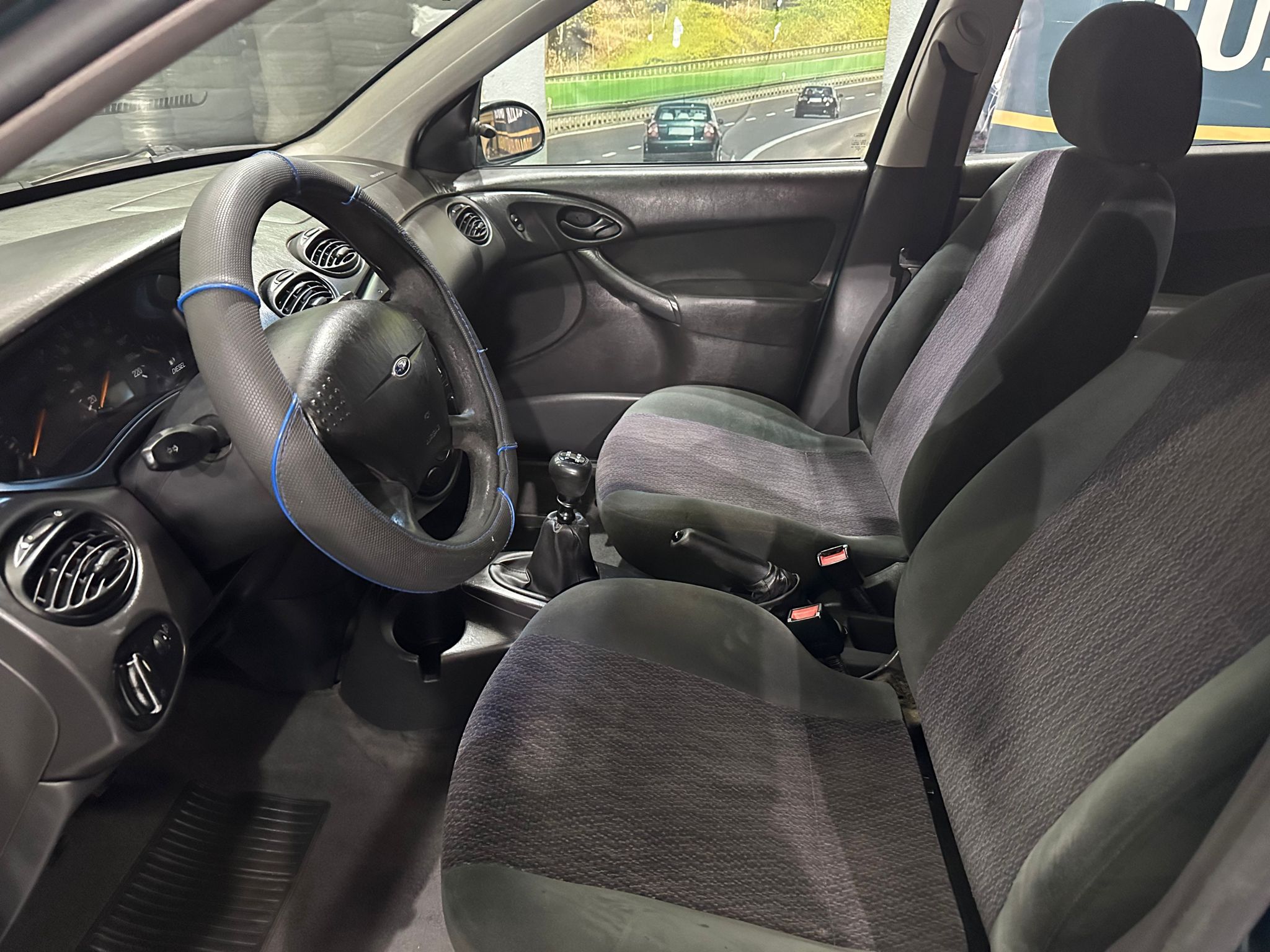 FORD FOCUS 1.8 TDCI, 2002 GODINA, REGISTROVAN