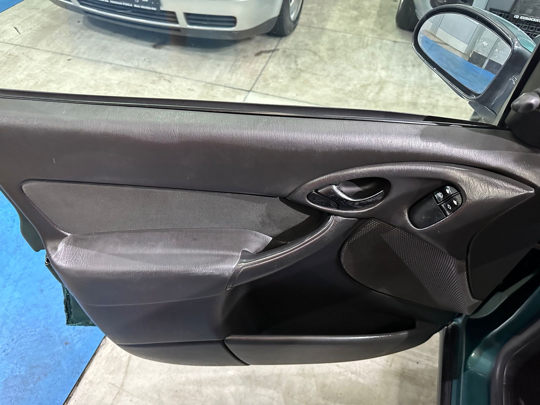 FORD FOCUS 1.8 TDCI, 2002 GODINA, REGISTROVAN