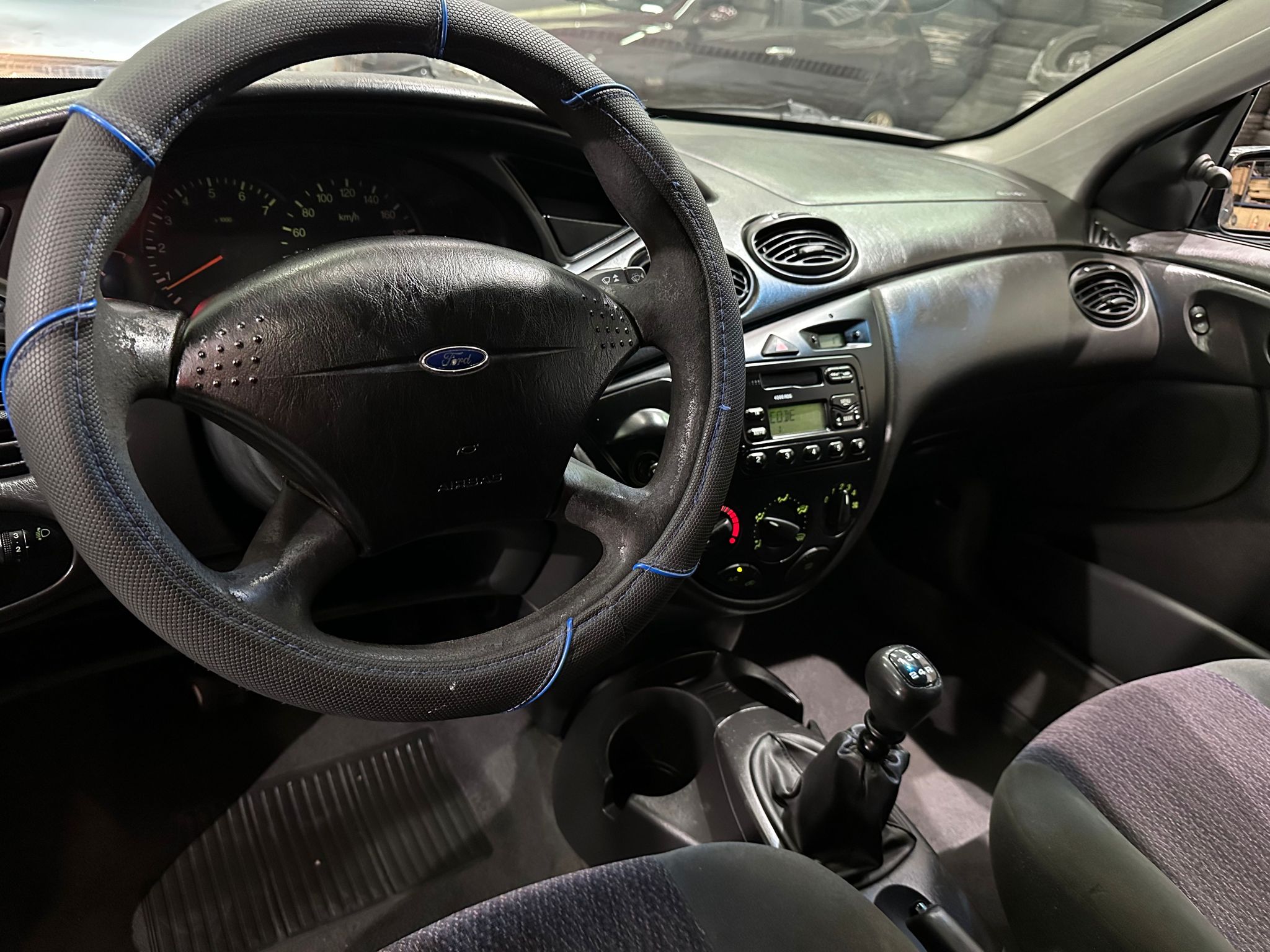 FORD FOCUS 1.8 TDCI, 2002 GODINA, REGISTROVAN