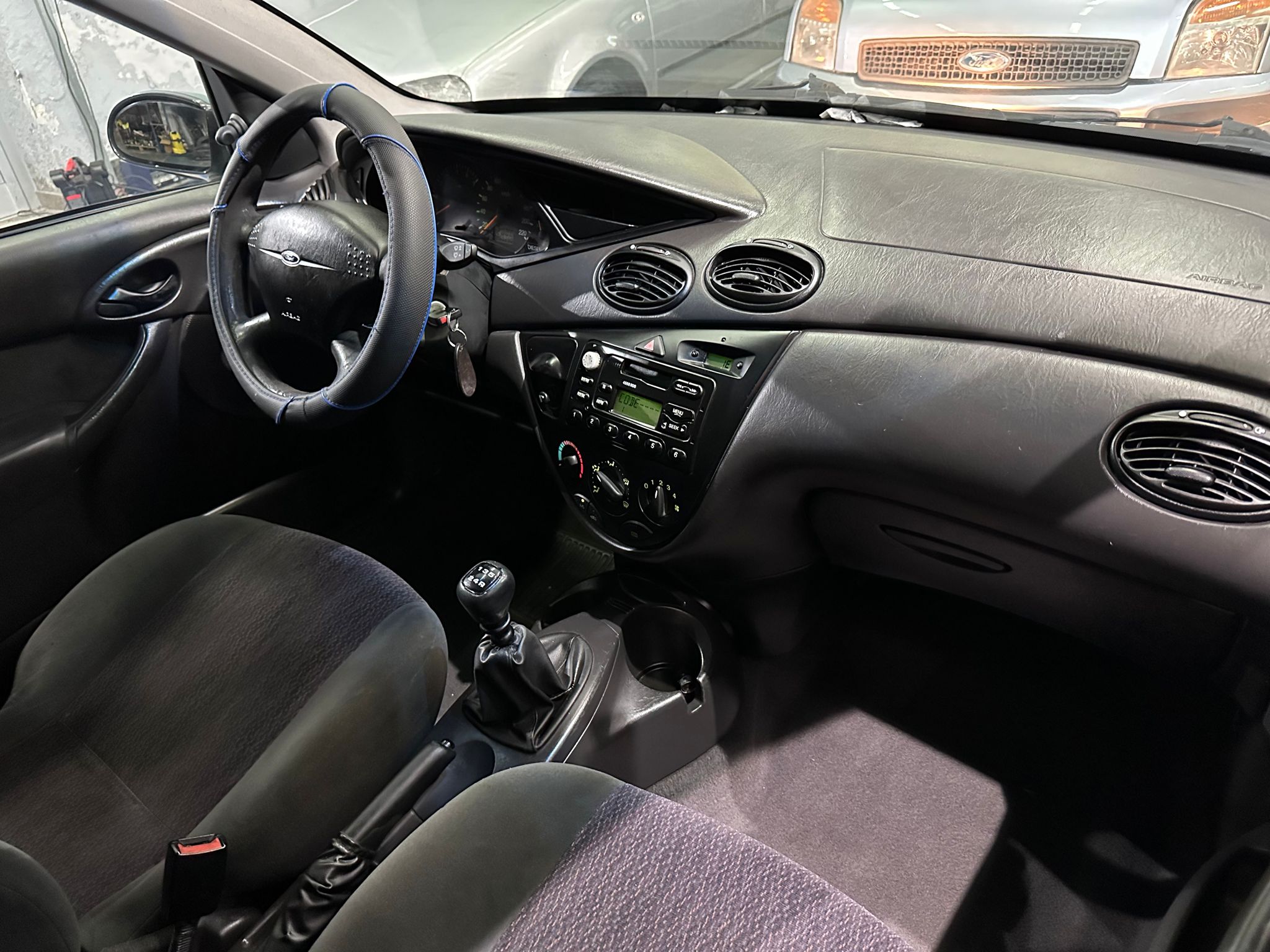 FORD FOCUS 1.8 TDCI, 2002 GODINA, REGISTROVAN