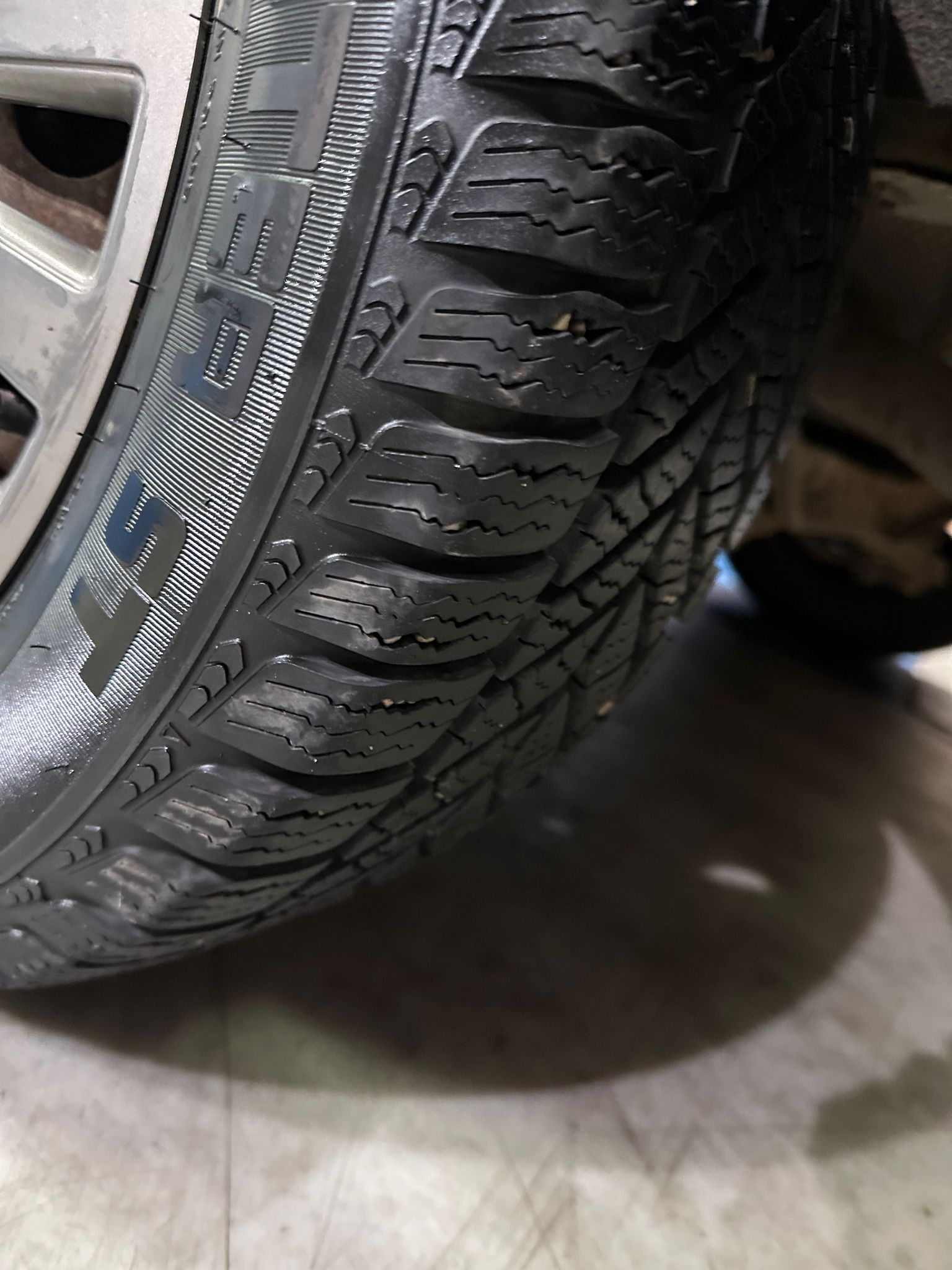 FORD FOCUS 1.8 TDCI, 2002 GODINA, REGISTROVAN