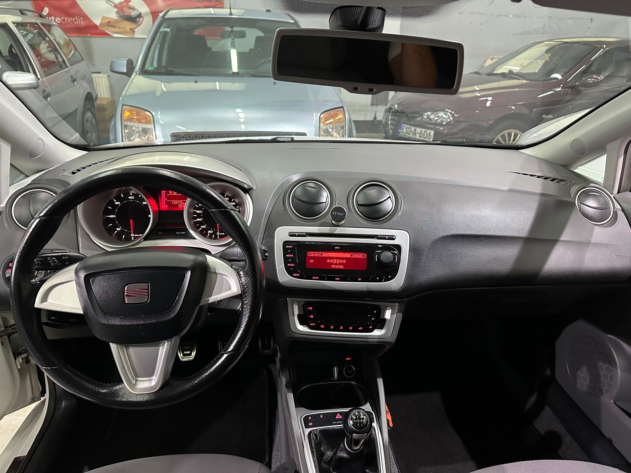 SEAT IBIZA 1.2 TDI, 2011 GOD, ALU FELGE, DIGITALNA KLIMA