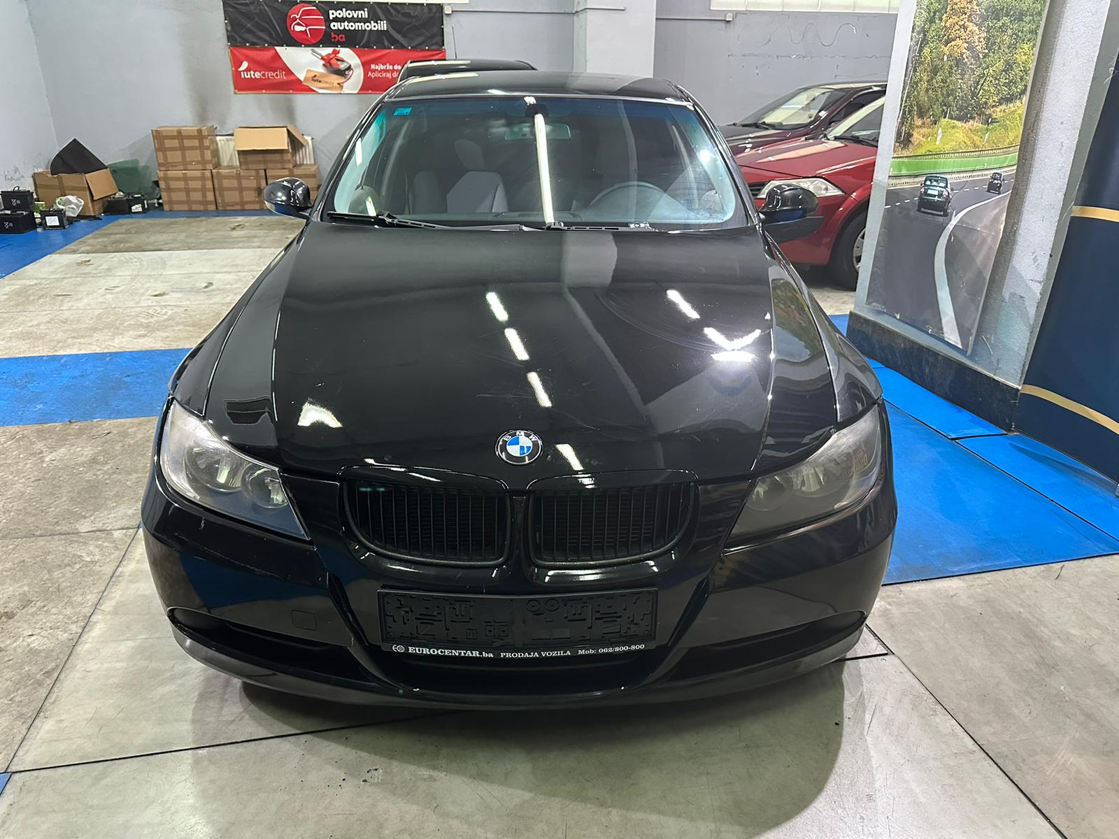 BMW 318i 2.0 BENZIN, 2006 GOD, ALU FELGE, KLIMA