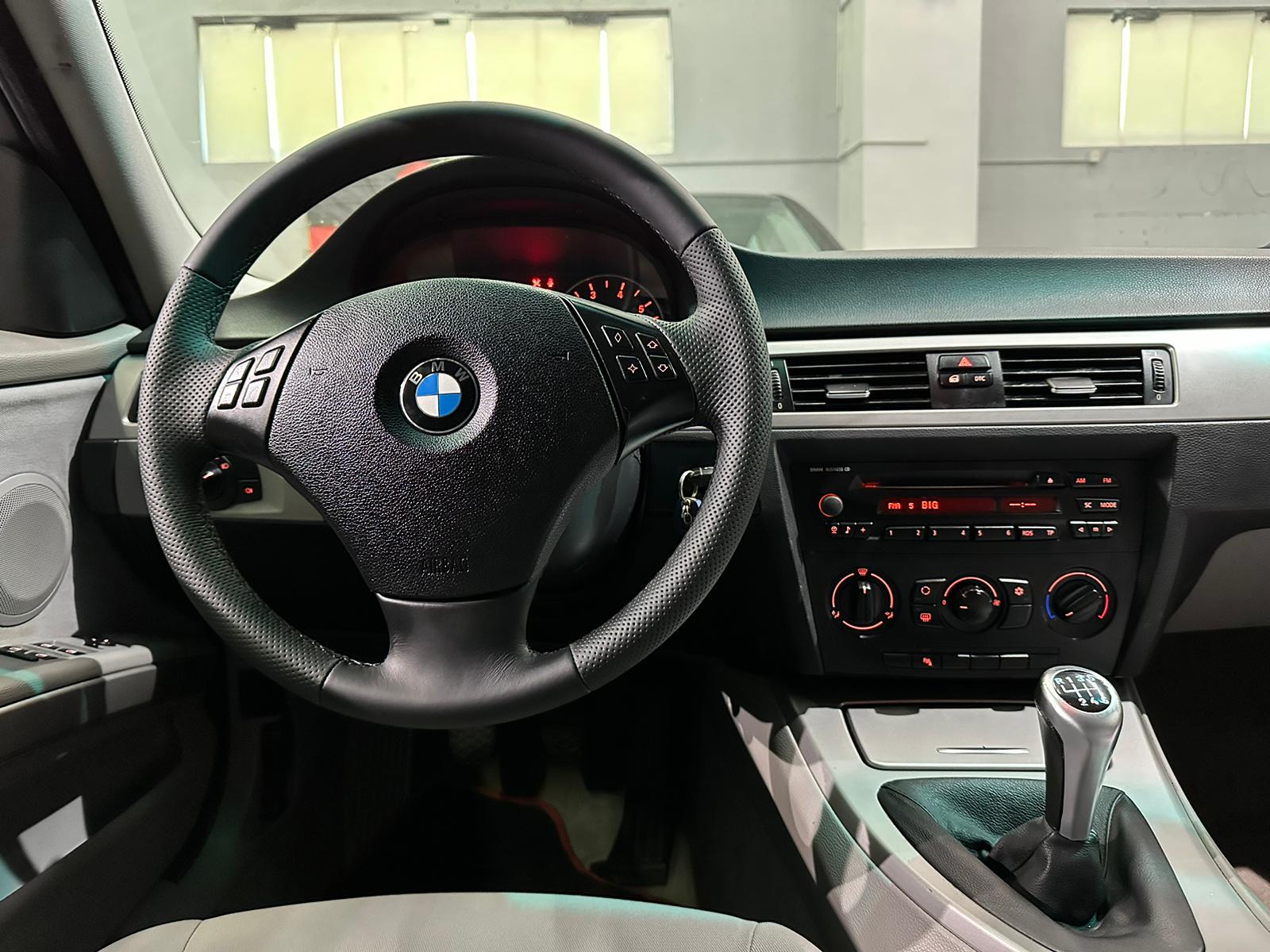 BMW 318i 2.0 BENZIN, 2006 GOD, ALU FELGE, KLIMA