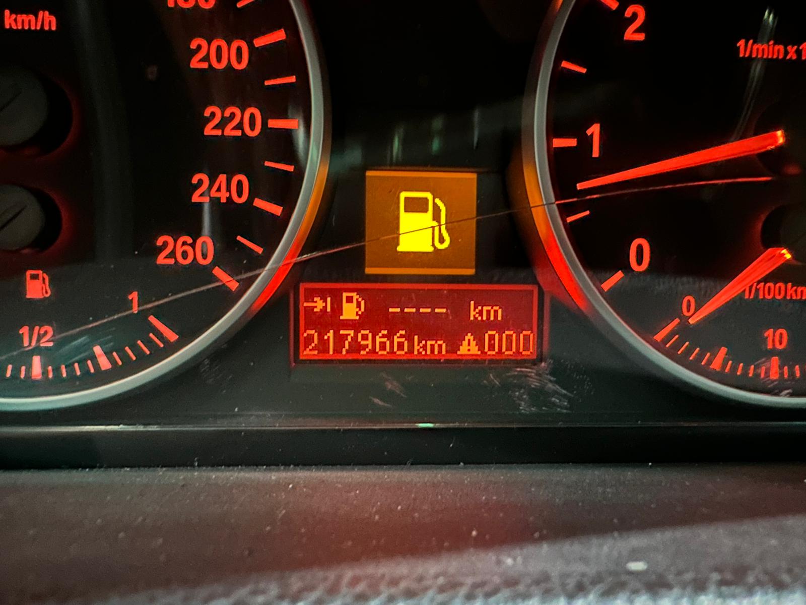 BMW 318i 2.0 BENZIN, 2006 GOD, ALU FELGE, KLIMA