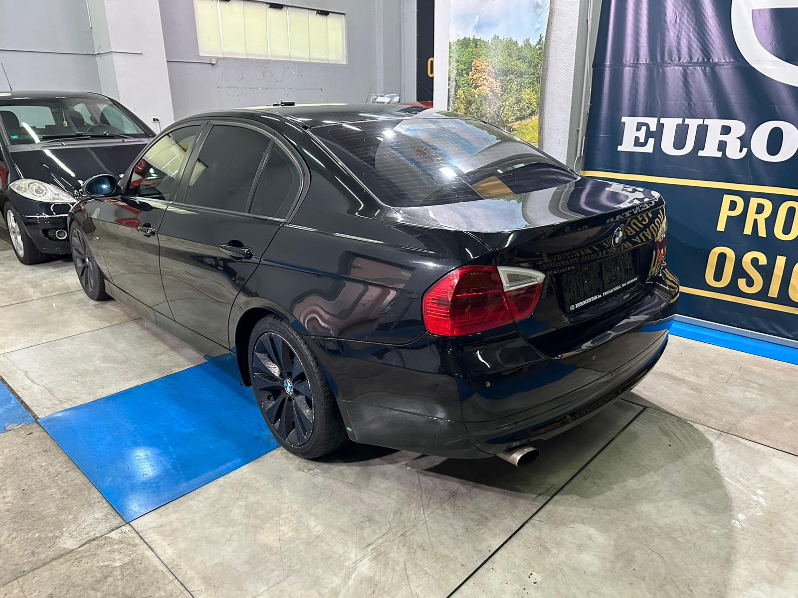 BMW 318i 2.0 BENZIN, 2006 GOD, ALU FELGE, KLIMA