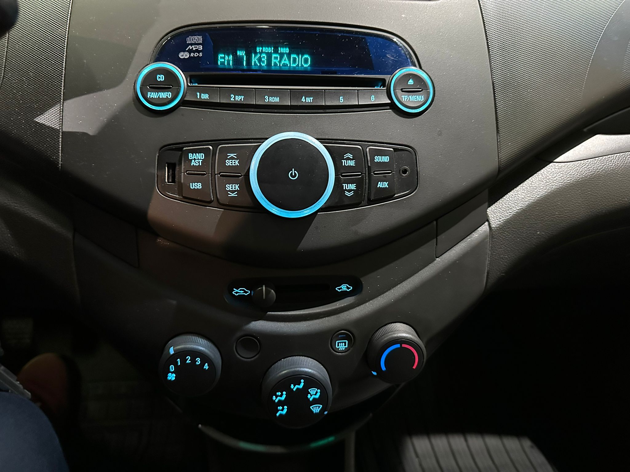 CHEVROLET SPARK LS 1.0 BENZIN, 2011 GODINA,