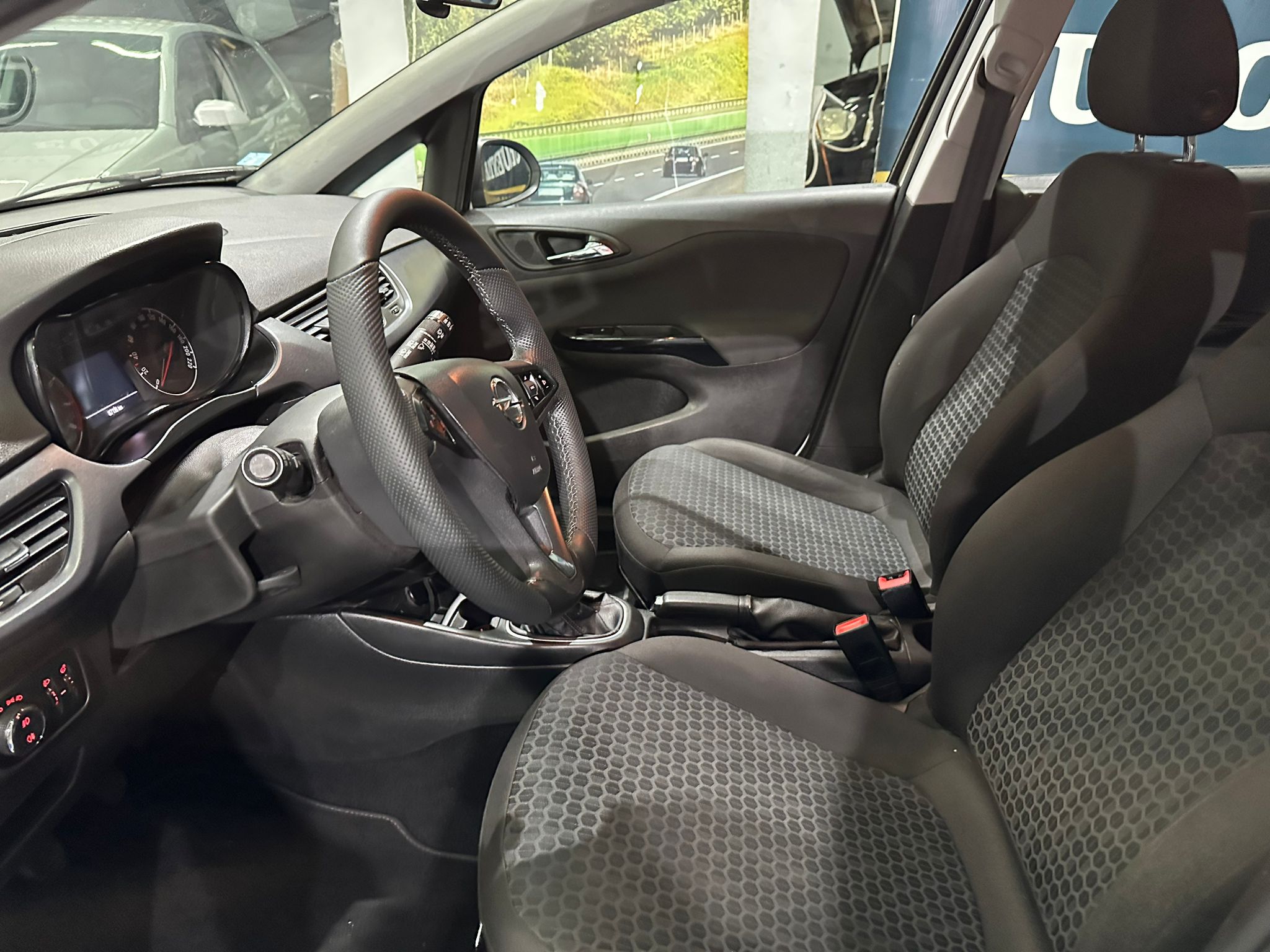 OPEL CORSA 1.4 BENZIN/LPG, 2016 GODINA, REGISTROVANA