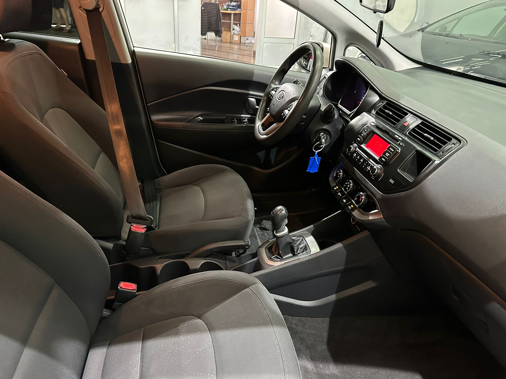 KIA RIO 1.1 CRDI, 2012 GODINA, LED DNEVNA, KLIMA