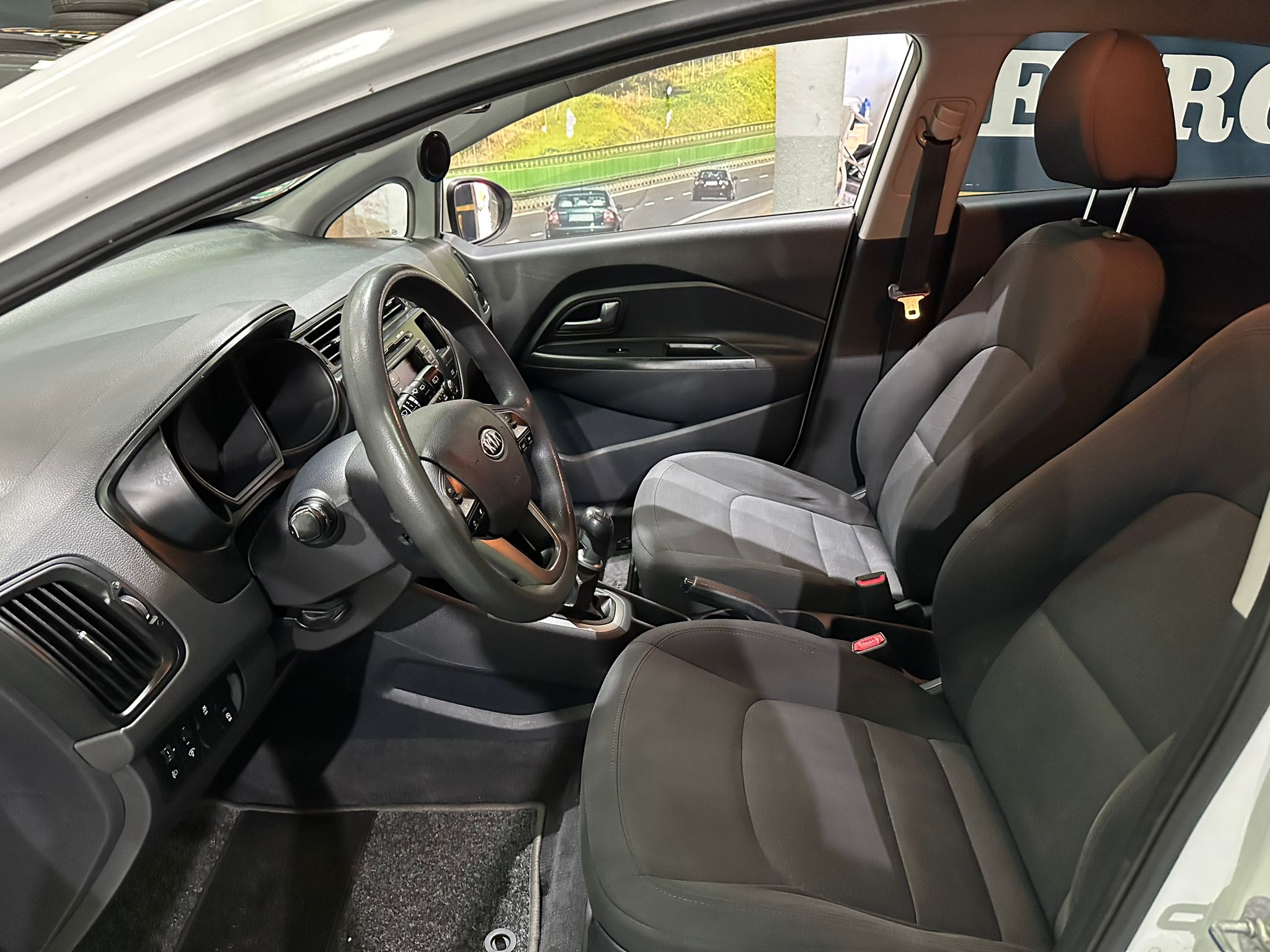 KIA RIO 1.1 CRDI, 2012 GODINA, LED DNEVNA, KLIMA