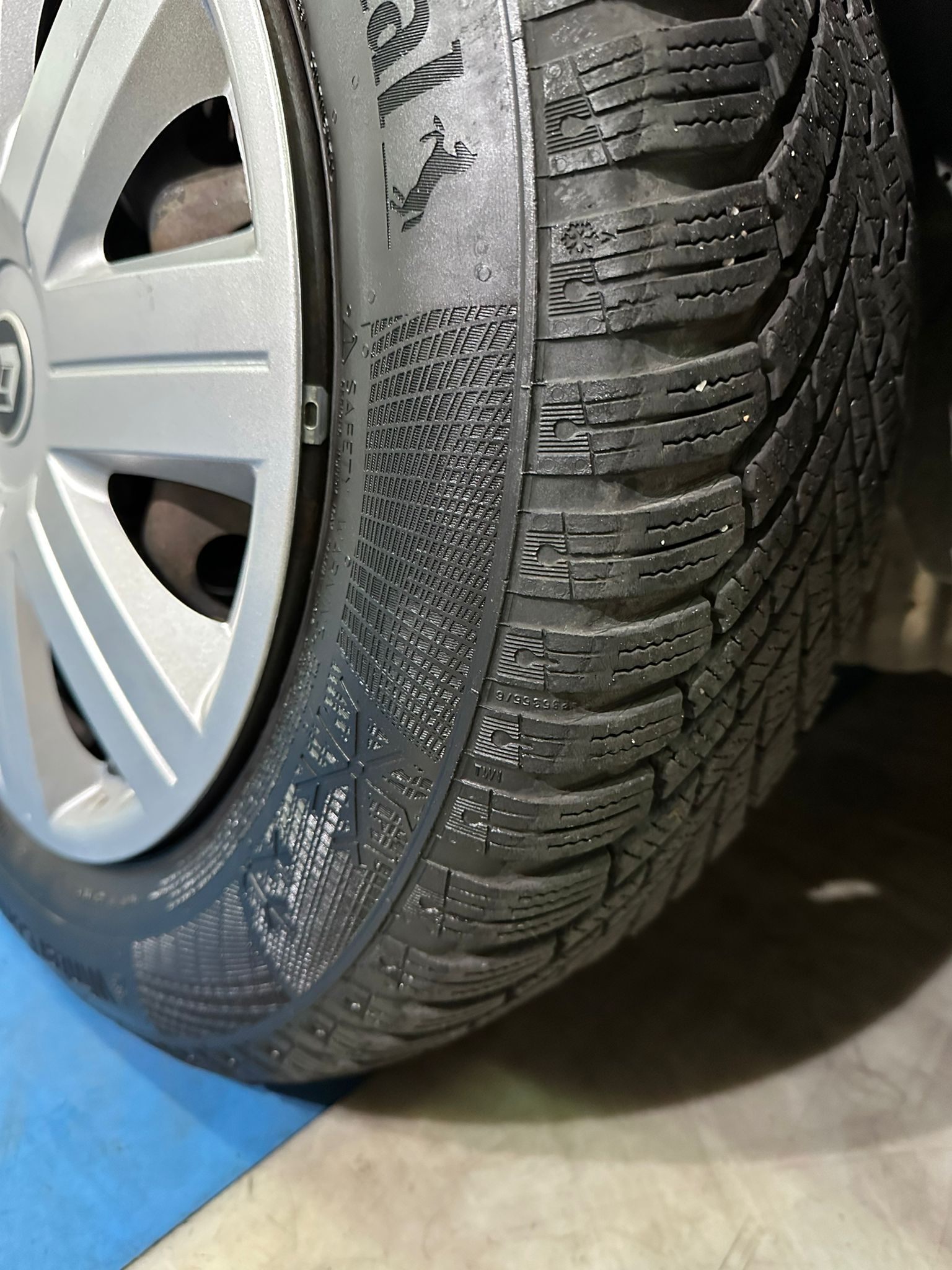 RENAULT MEGANE 1.9 DCI,2005 GOD,KLIMA,2 KARTICE