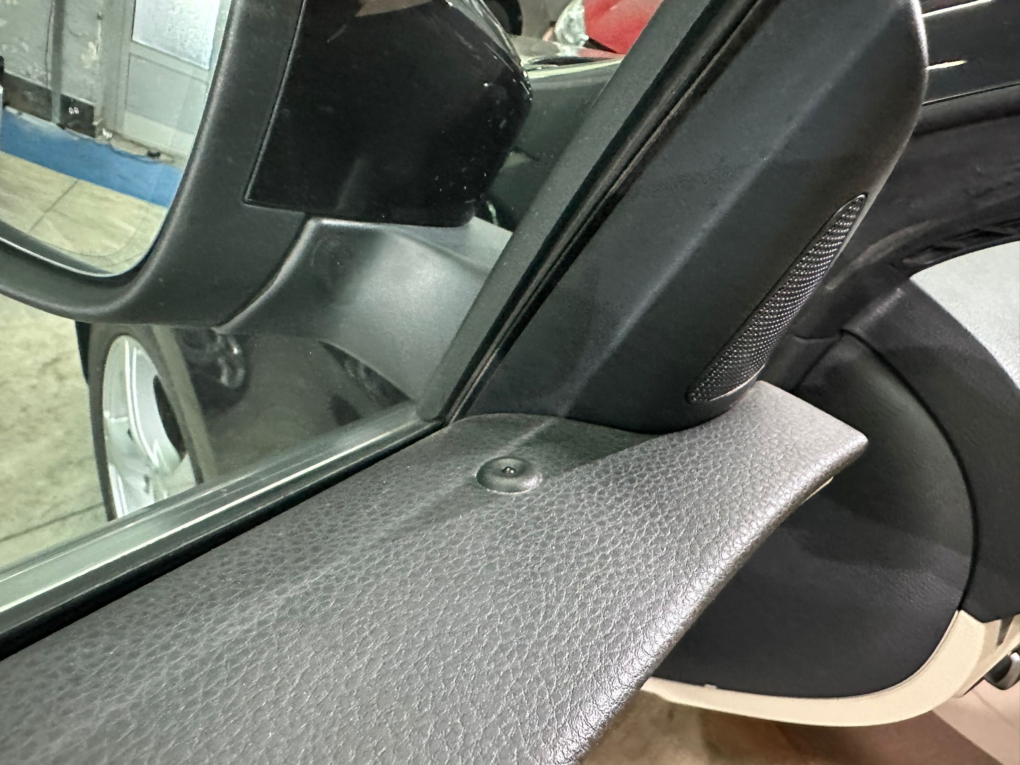 VW EOS 2.0 TDI, DSG AUTOMATIK, 2011 GOD, LED , XENON