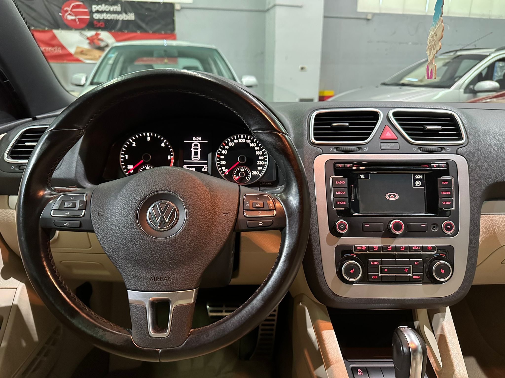 VW EOS 2.0 TDI, DSG AUTOMATIK, 2011 GOD, LED , XENON