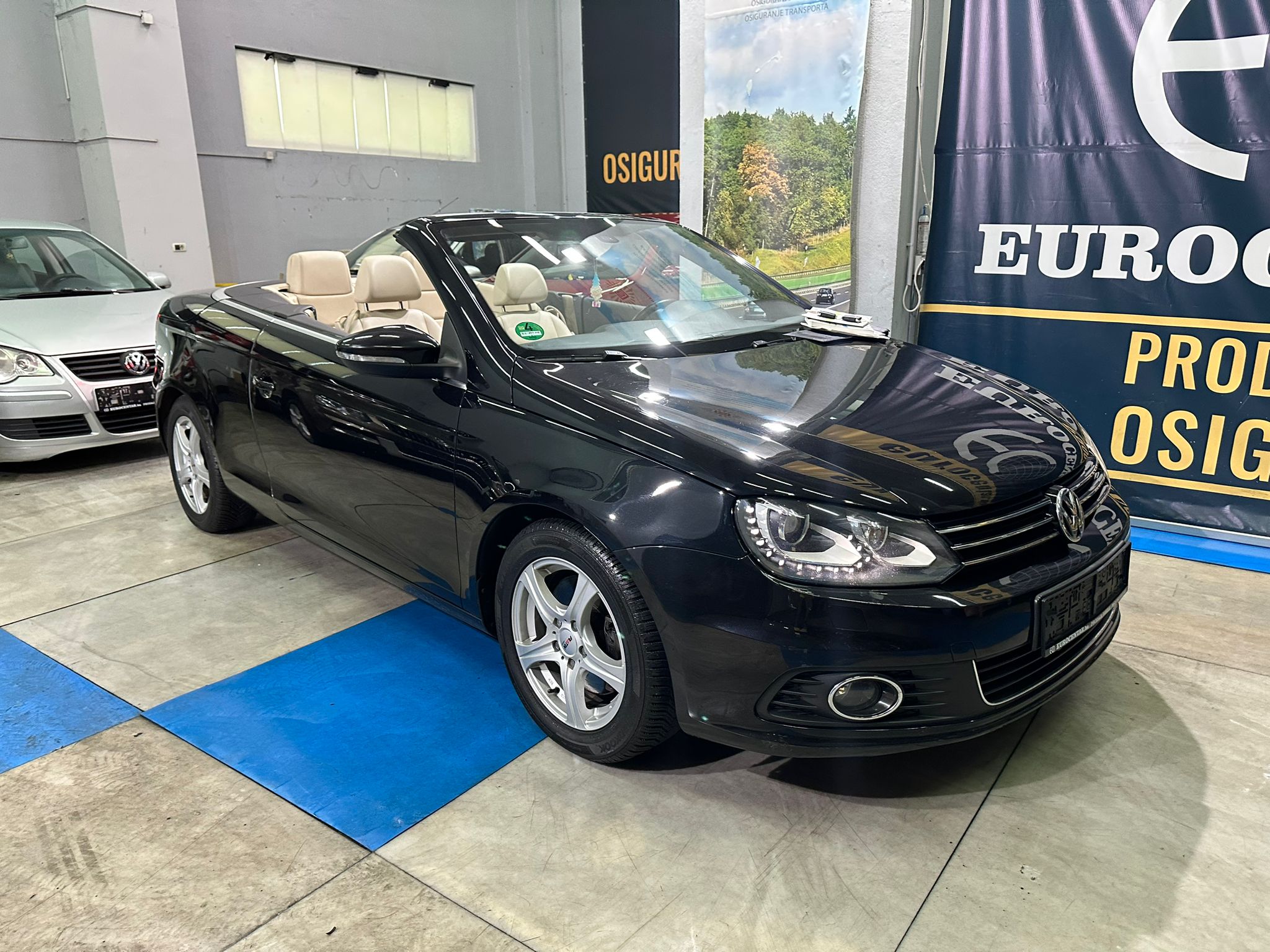 VW EOS 2.0 TDI, DSG AUTOMATIK, 2011 GOD, LED , XENON