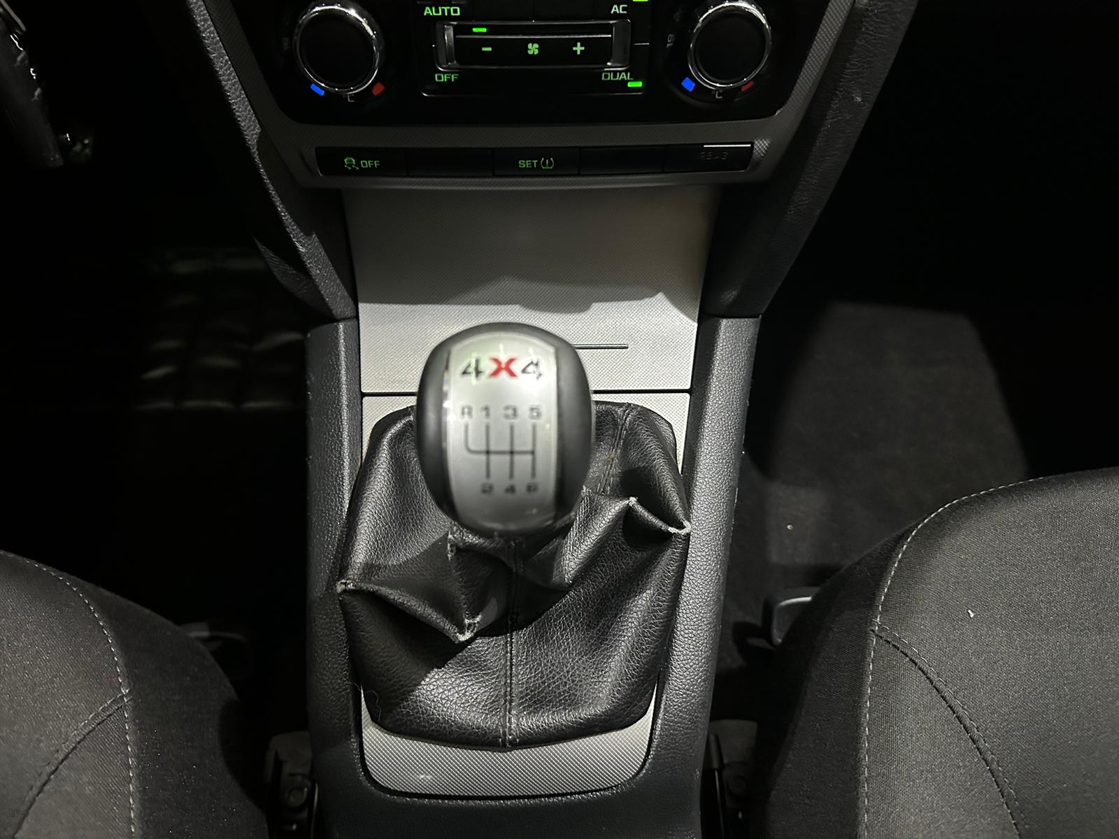 ŠKODA OCTAVIA 4X4 1.6 TDI, 2010 GODINA, ALU FELGE