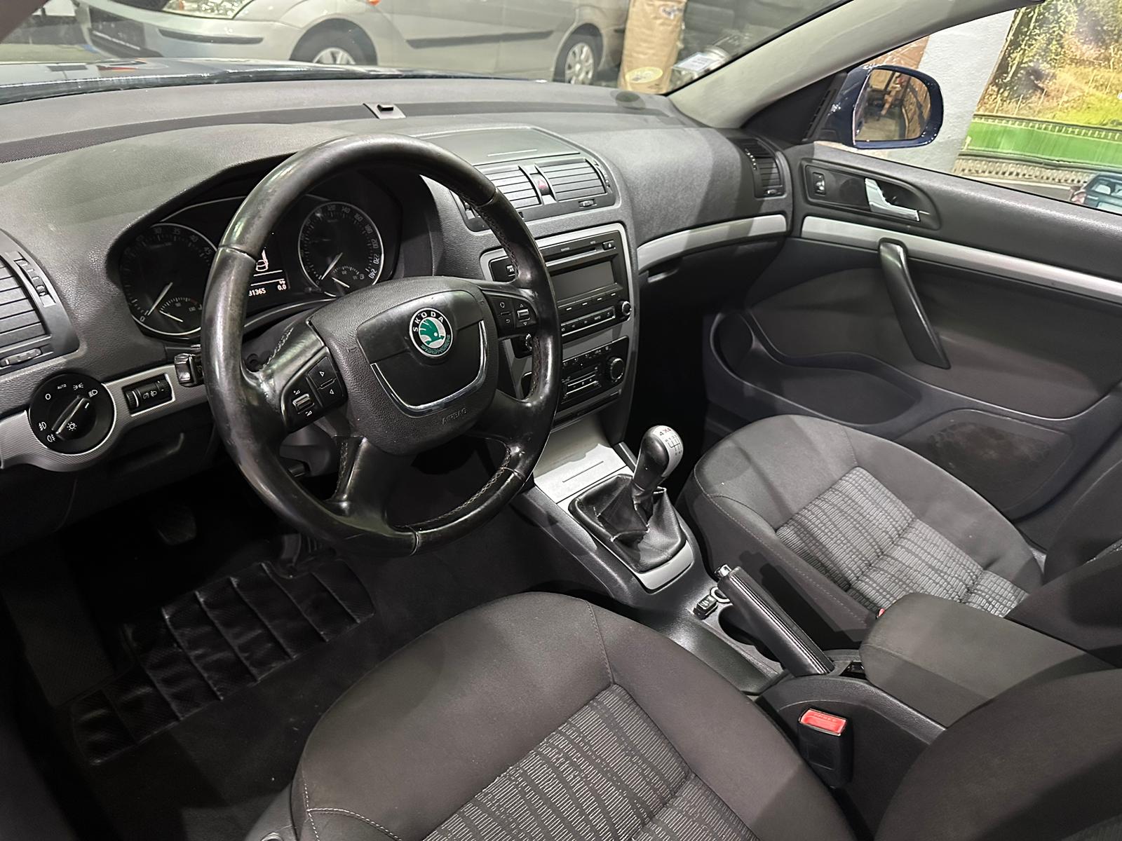 ŠKODA OCTAVIA 4X4 1.6 TDI, 2010 GODINA, ALU FELGE