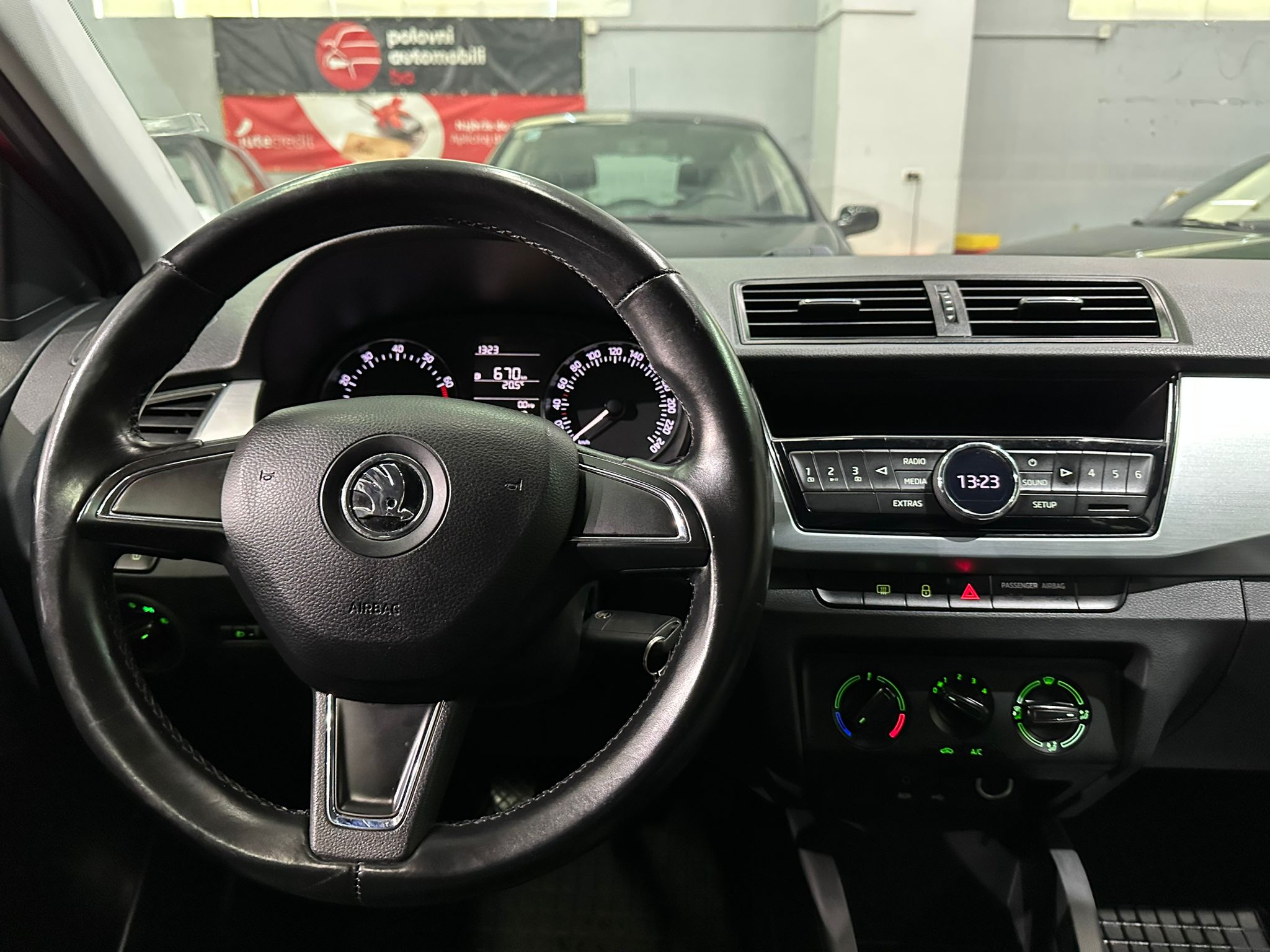ŠKODA FABIA 1.O BENZIN, 2015 GODINA, KLIMA, REGI.