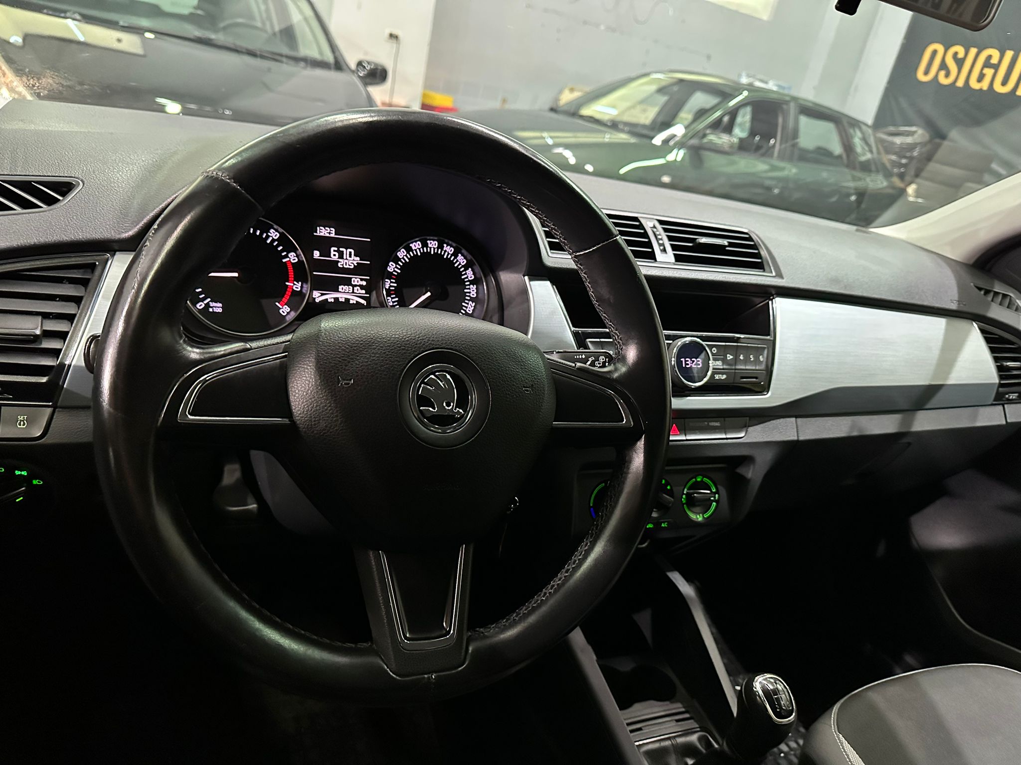 ŠKODA FABIA 1.O BENZIN, 2015 GODINA, KLIMA, REGI.