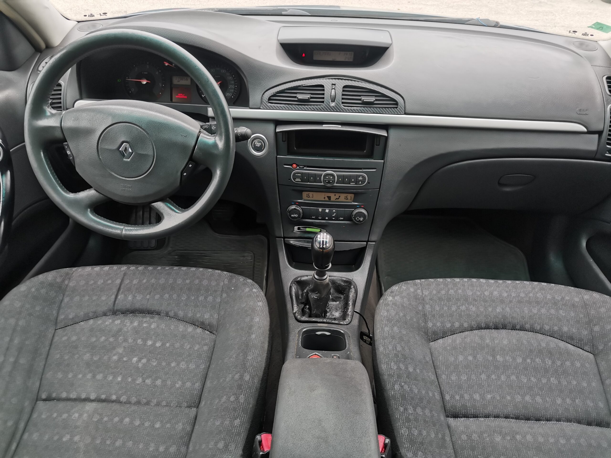 RENAULT LAGUNA 1.9 DCI, 2006 GOD, DIGITALNA KLIMA
