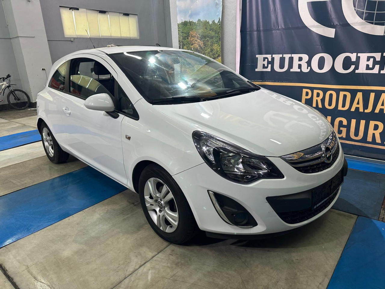 OPEL CORSA 1.3 CDTI ECOFLEX, 2011 GODINA, NAVIGACIJA