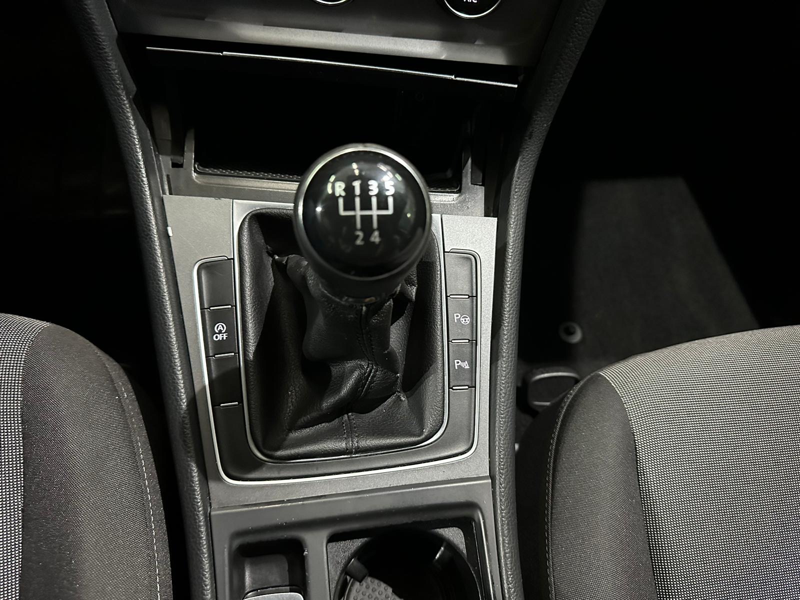 VF GOLF VII 1.6 TDI, 2013 GOD, ALU FELGE, NAVIGACIJA