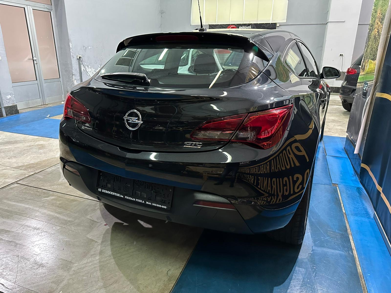 OPEL ASTRA GTC 1.7 CDTI , 2012 GODINA, ALU FELGE