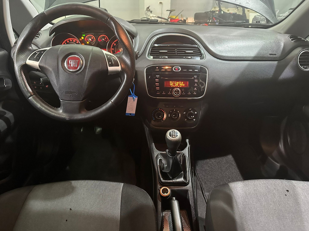 FIAT PUNTO 1.3 mJET 2015 GODINA, KLIMA, 2 KLJUČA