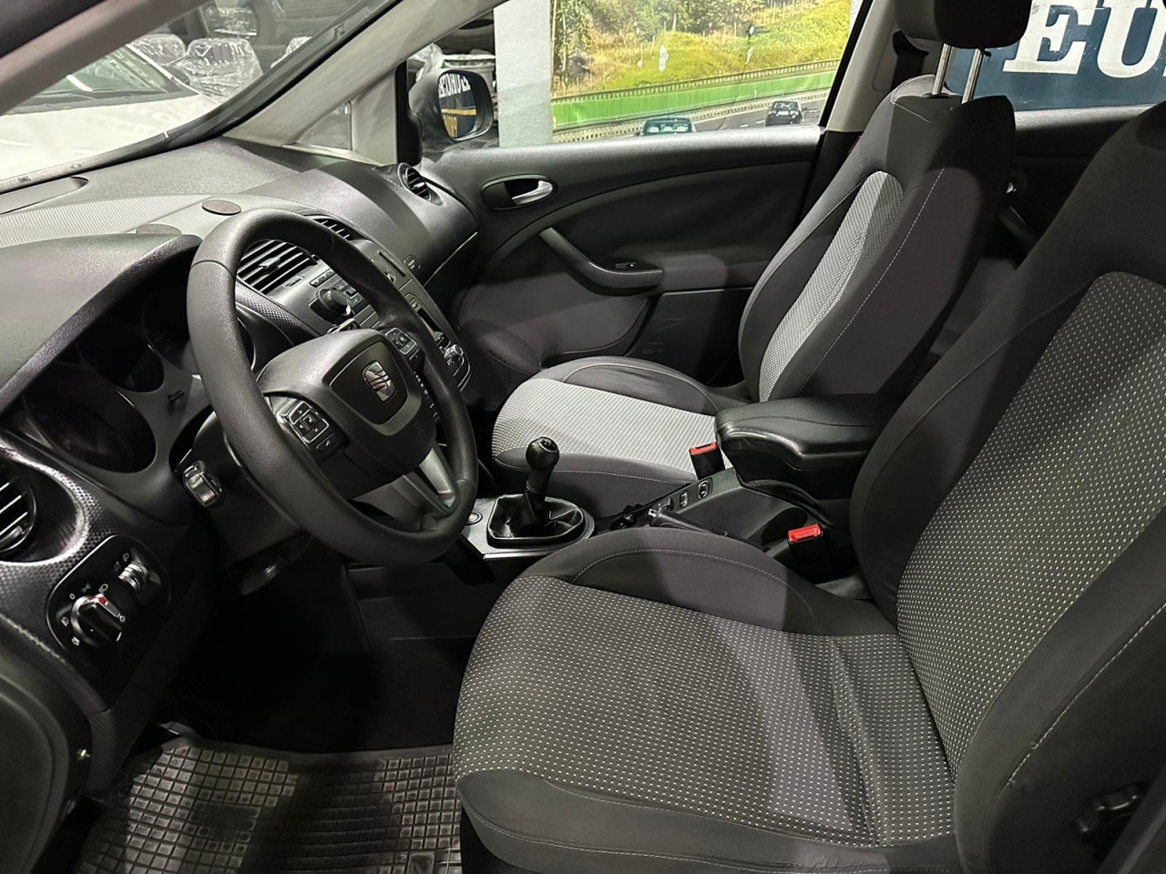 SEAT ALTEA XL 1.6 TDI DSG , 2013 GOD, REGISTROVANA