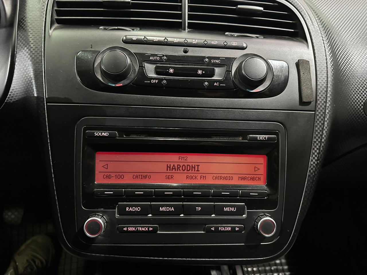 SEAT ALTEA XL 1.6 TDI DSG , 2013 GOD, REGISTROVANA