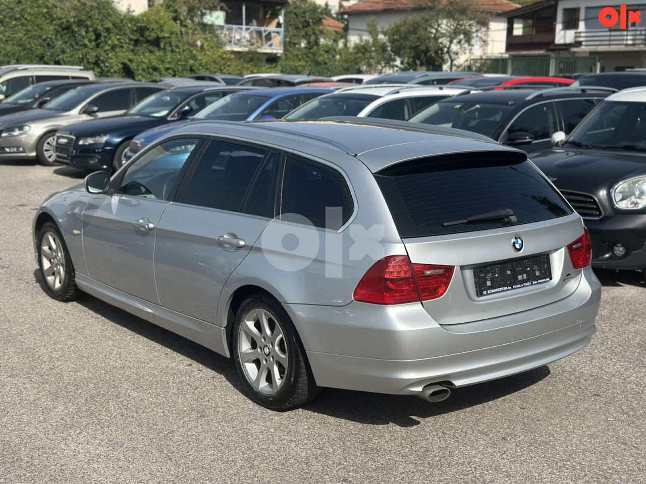 BMW 318d, 2009 GOD, ALU FELGE, DVOZONSKA KLIMA