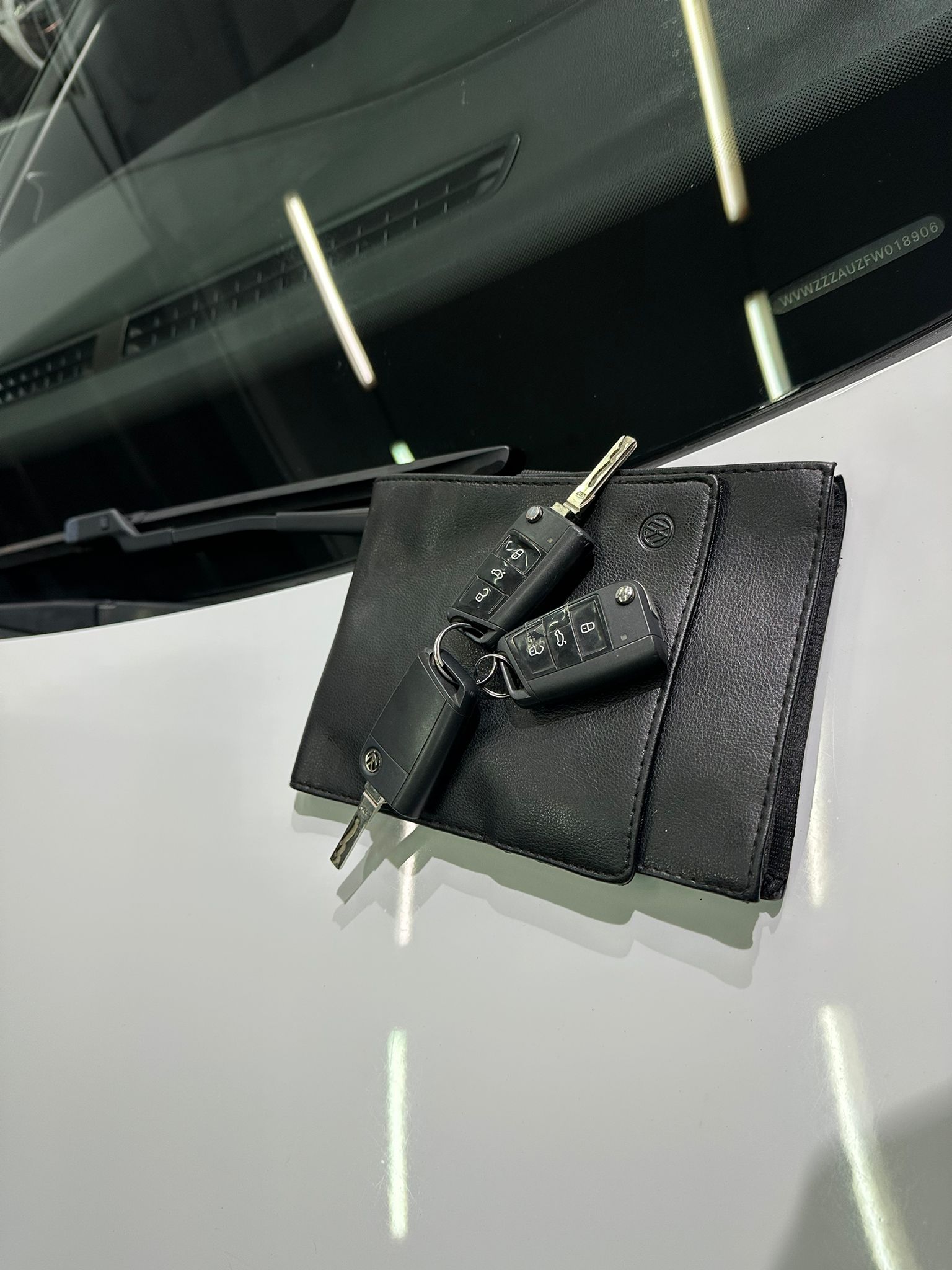 VW GOLF 2014 GOD, 1.6 TDI BLUEMOTION,3 KLJUČA,ZIMSKE