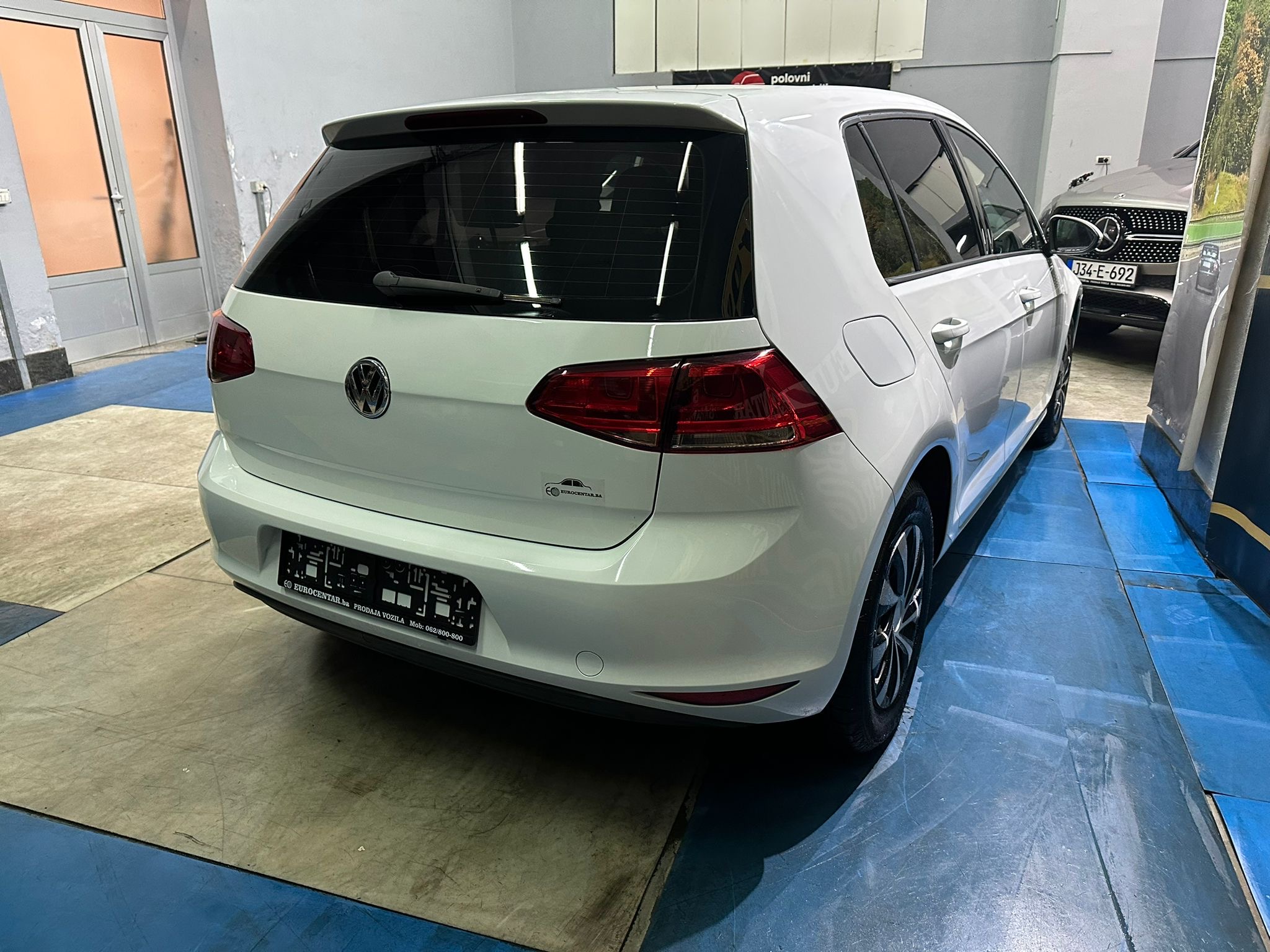 VW GOLF 2014 GOD, 1.6 TDI BLUEMOTION,3 KLJUČA,ZIMSKE