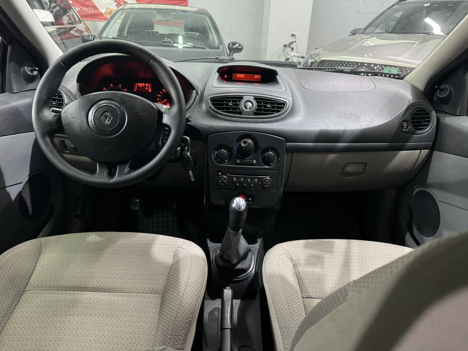 RENAULT CLIIO 1.2i , 2006 GODINA, REGISTROVAN