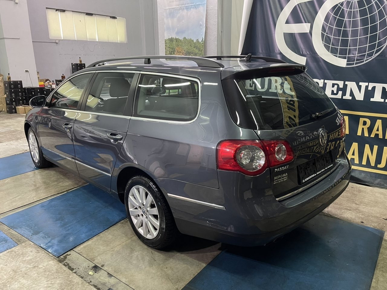 VW PASSAT B6 SW 2.0 TDI, DSG AUTOMATIK, 2010 GOD,NAVI