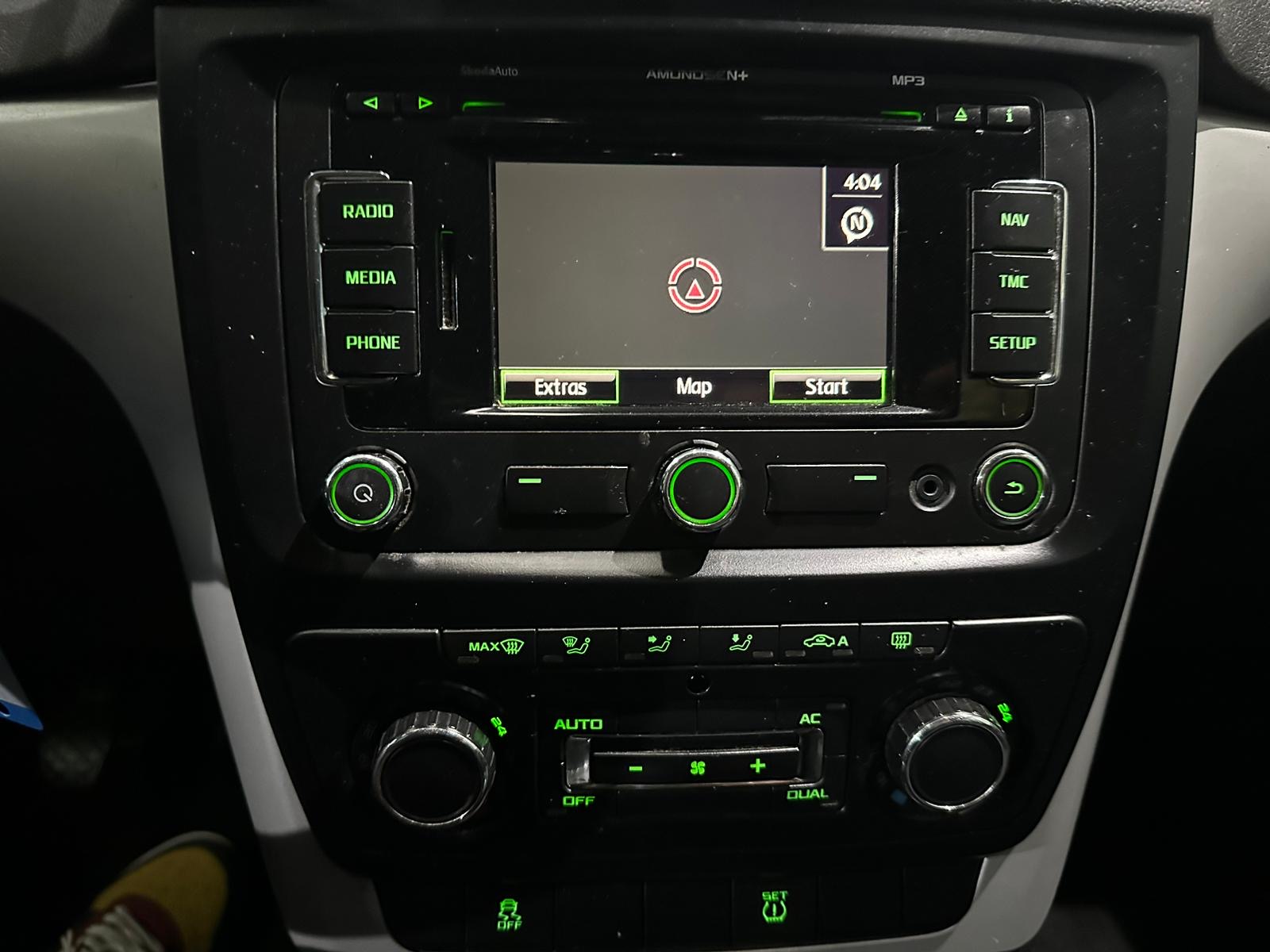 ŠKODA YETI 4×4 2.0 TDI, 2012 GODINA, NAVIGACIJA