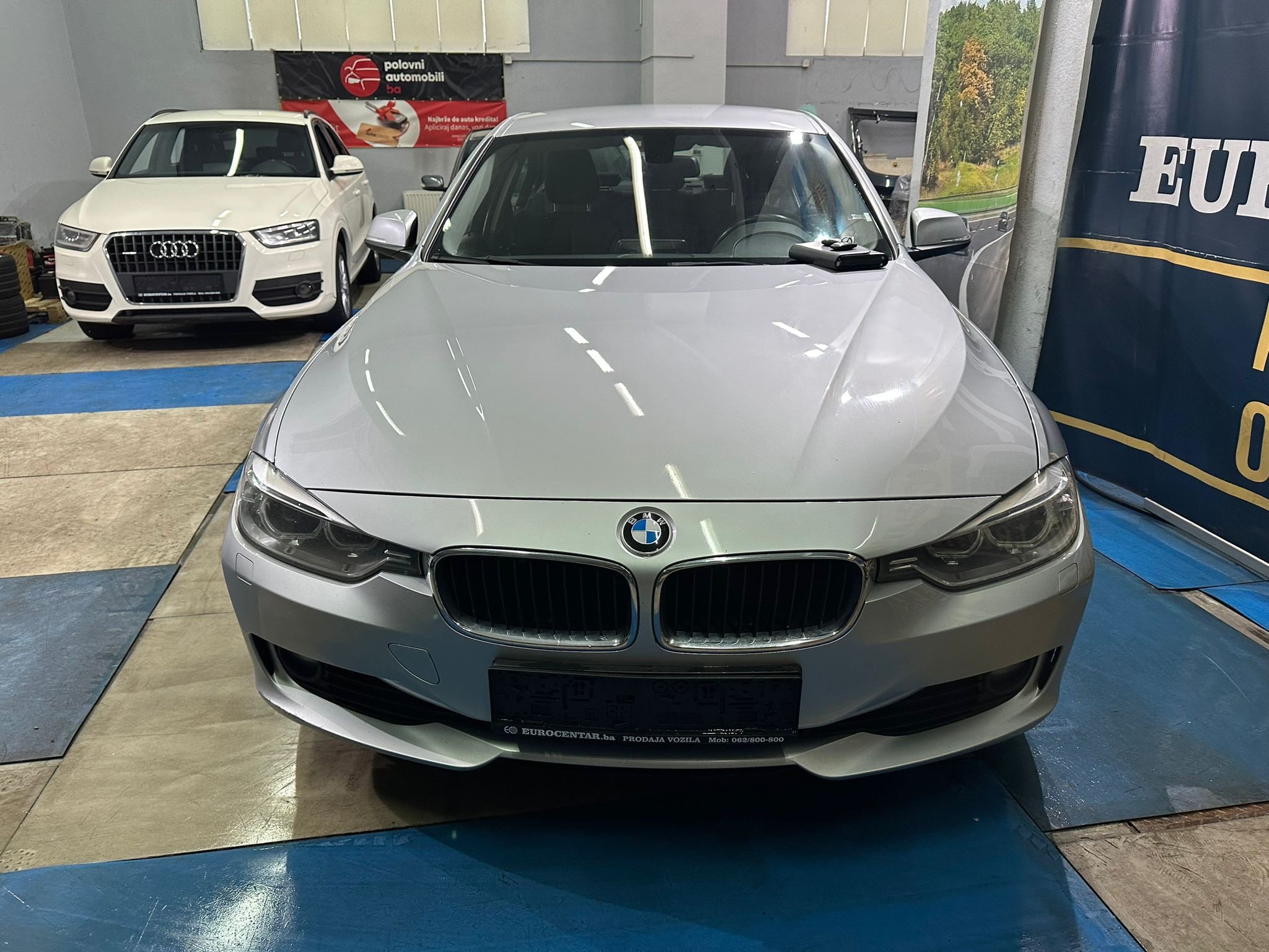 BMW 320d , 2012 GODINA, XENONI, ALU FELGE