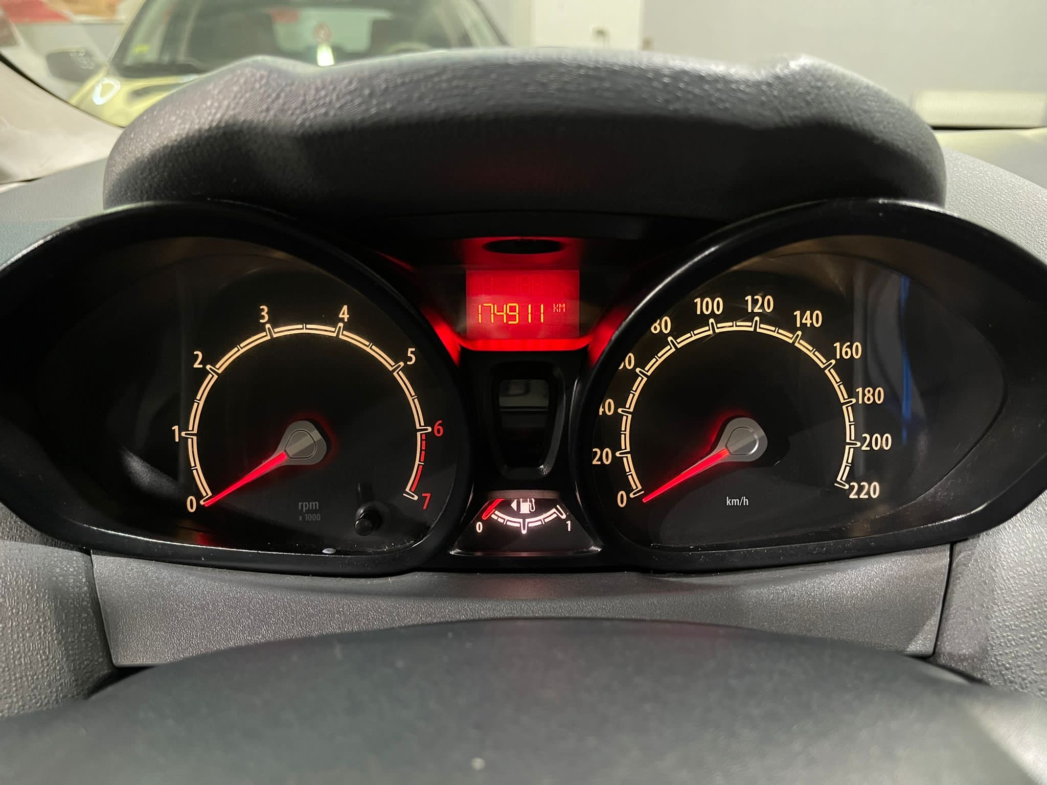 FORD FIESTA 1.2L DOHC ,LPG, 2009 GOD, REGISTROVAN