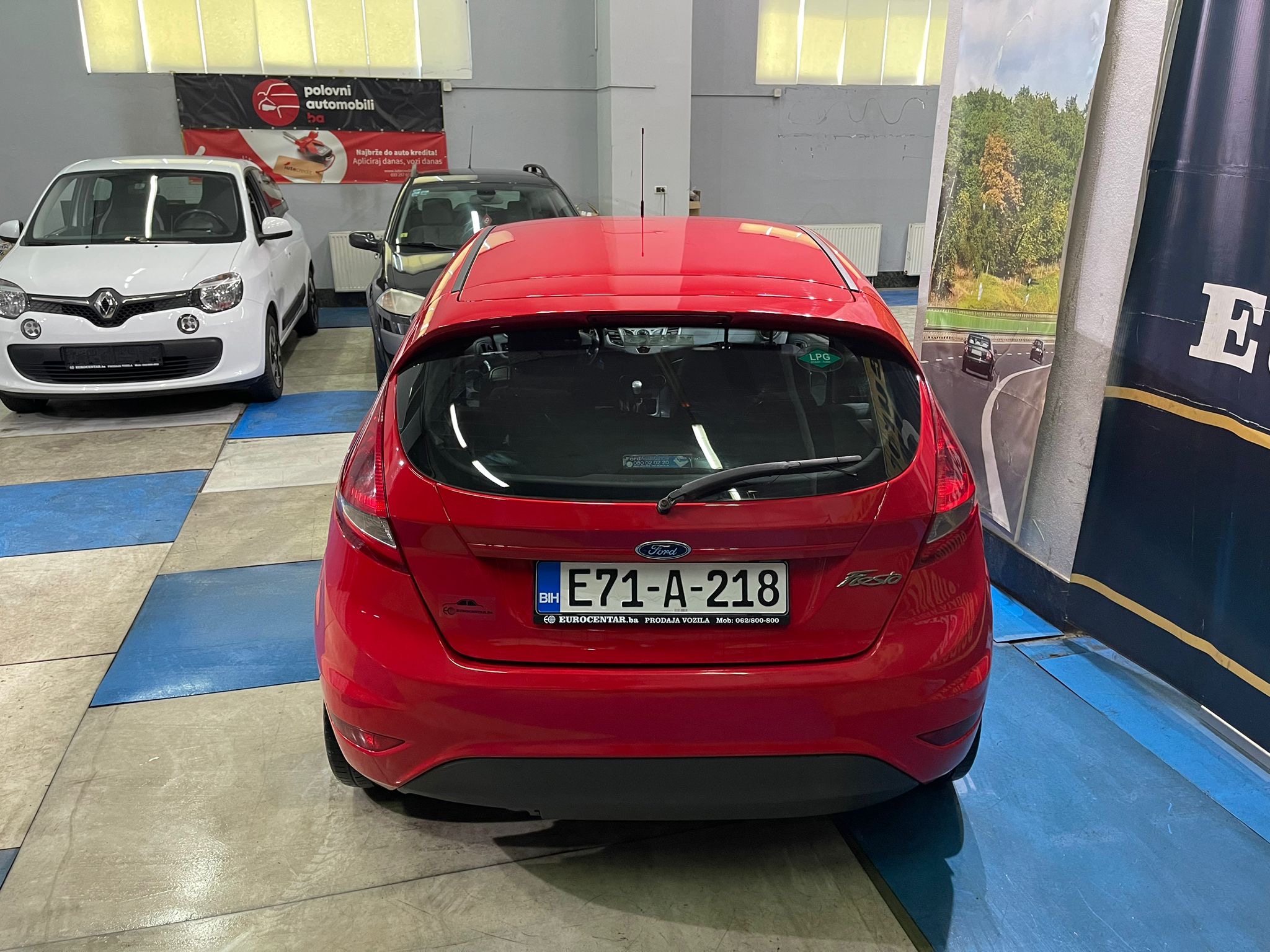 FORD FIESTA 1.2L DOHC ,LPG, 2009 GOD, REGISTROVAN